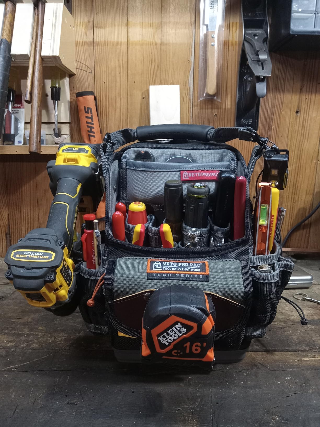 Klein Tools 9225 Tape Measure, Heavy-Duty Measuring Tape with 25-Foot Double-Hook Double-Sided Nylon Reinforced Blade customer photo 1