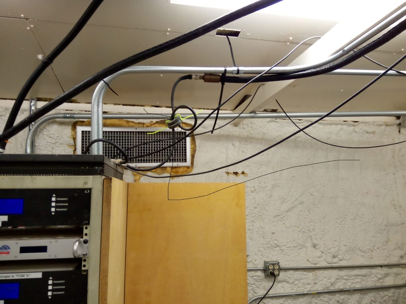 Klein Tools 9225 Tape Measure, Heavy-Duty Measuring Tape with 25-Foot Double-Hook Double-Sided Nylon Reinforced Blade customer photo 2