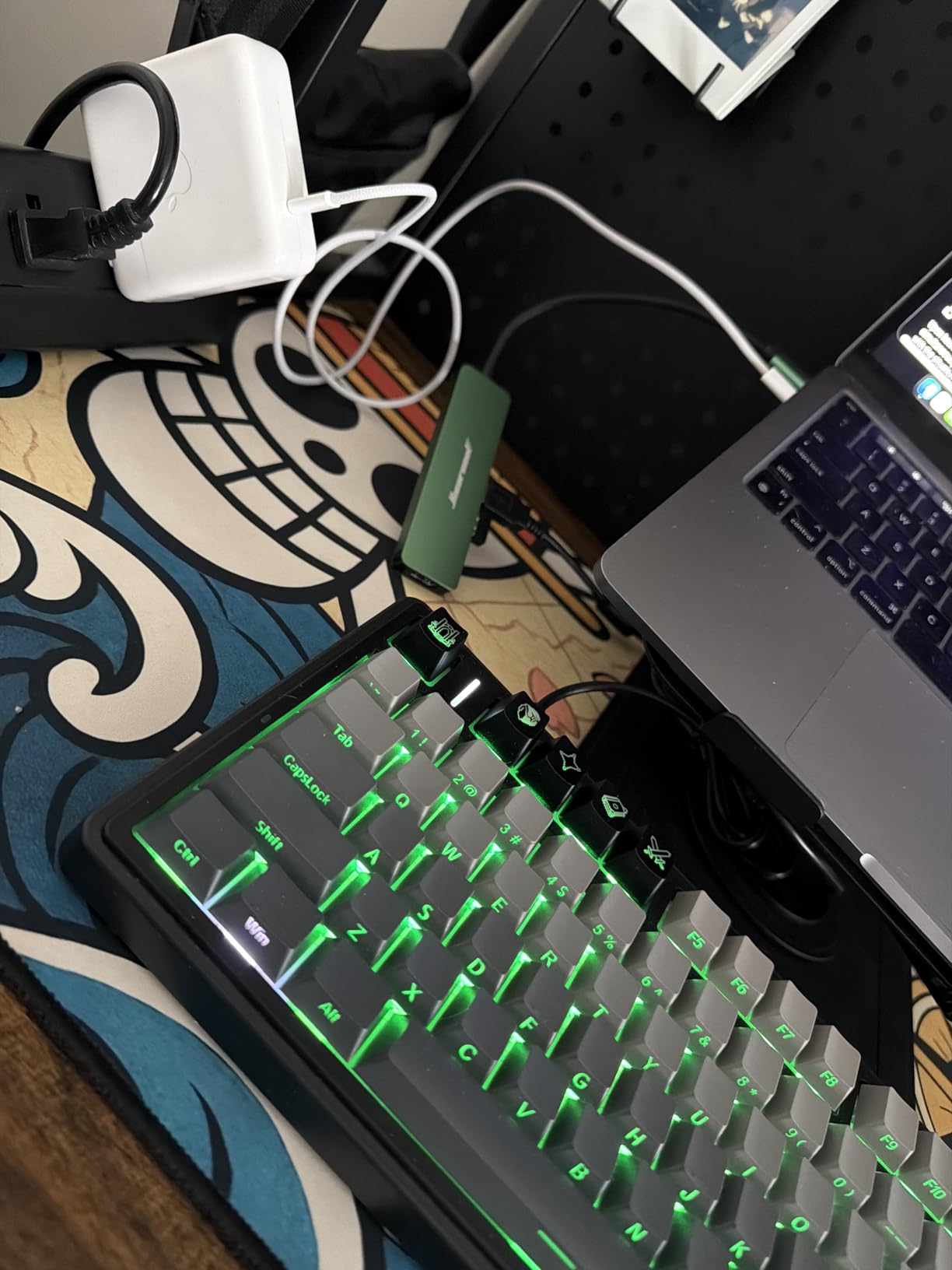 Hiearcool USB C Hub for MacBook - 7-in-1 USBC Adapter with 4K HDMI, 100W PD, USB 3.0 5Gbps Ports, SD/TF Card Reader - USB-C Dongle for Office, Meetings, Travel & Home Setup-Space Grey customer photo 2