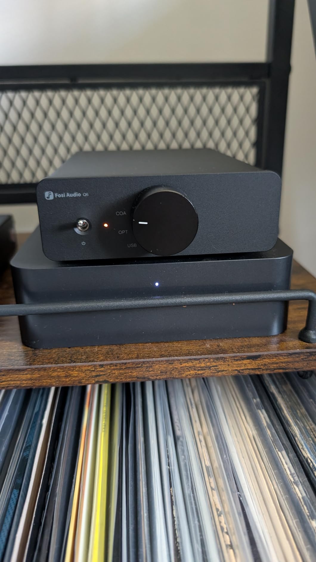 Fosi Audio Box X2 Phono Preamp, Mini Stereo Audio Hi-Fi Preamplifier with Gain Gear, Pre-Amplifier for MM Turntable Phonograph and Record Player customer photo 2
