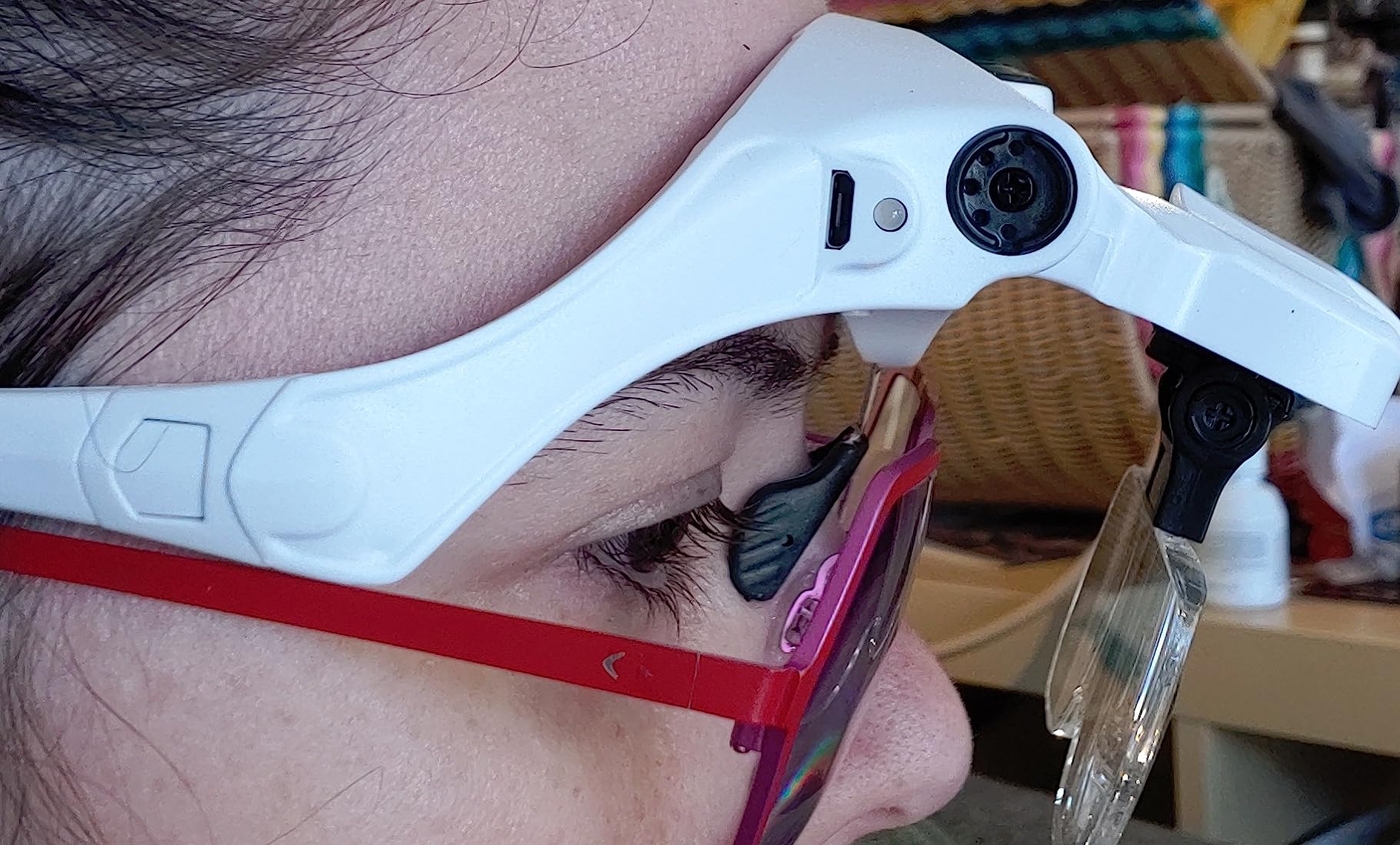 Rechargeable Lighted Headband Magnifier - Hands-Free Magnifying Tool for Jewelry, Eyelash Extensions, Watch Repair, Cross Stitch and Crafts customer photo 2