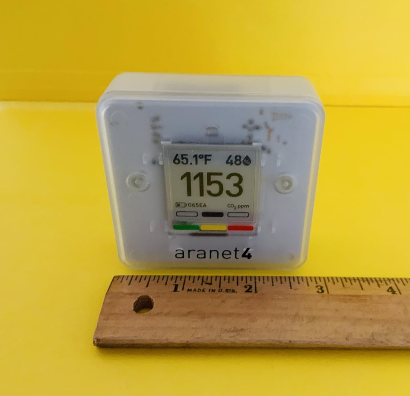 SAF Aranet4 Home: Wireless Indoor Air Quality Monitor for Office or School (CO2, Temperature, Humidity) customer photo 1
