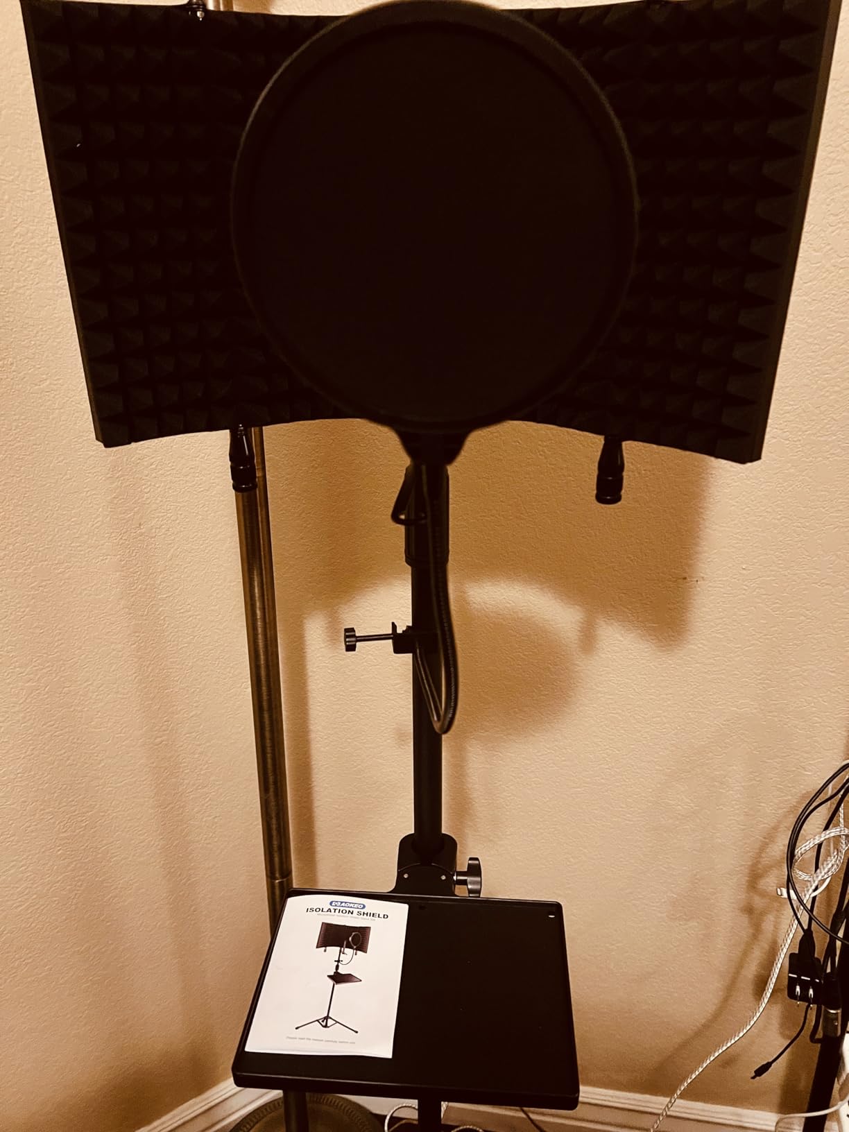 Professional Studio Recording Microphone Isolation Shield, Pop Filter,High density absorbent foam is used to filter vocal. Suitable for Blue Yeti and other condenser microphones (AO-504 With Stand) customer photo 1