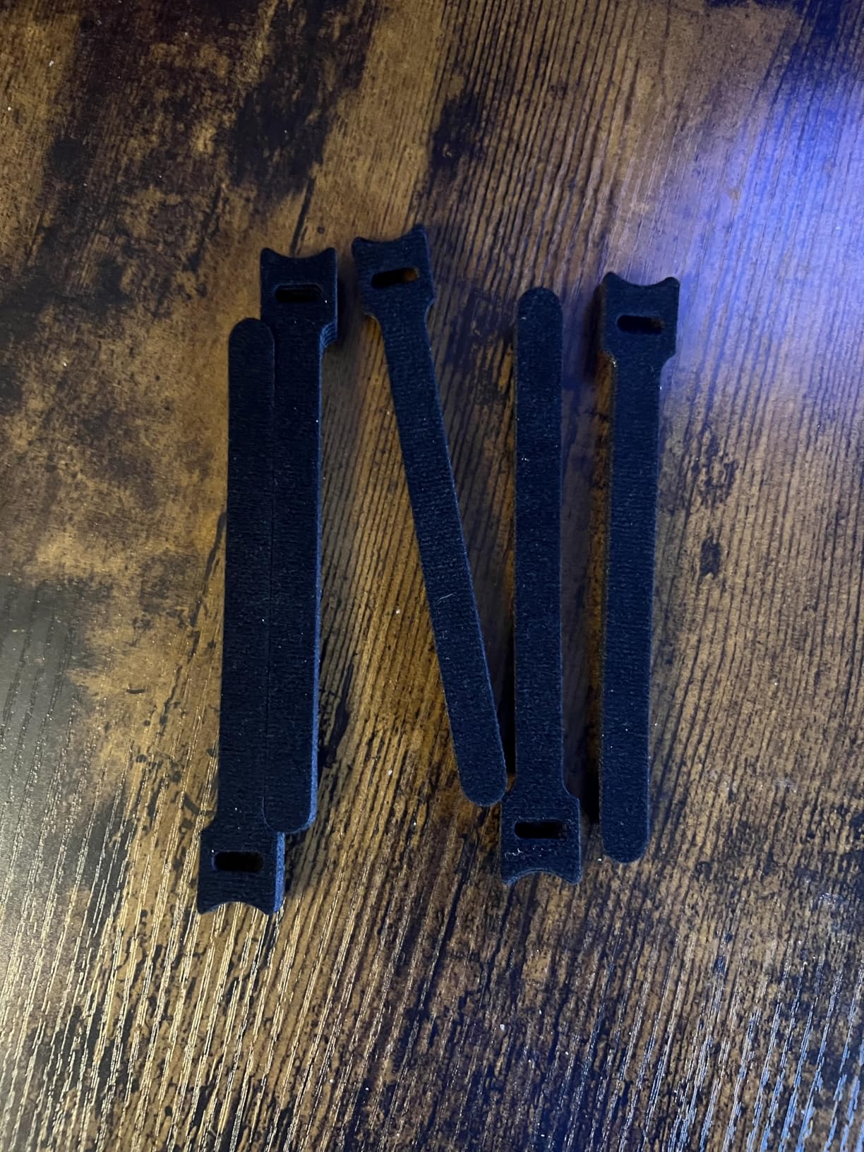 Nettbe 60 PCS 6 Inches Reusable Cable Ties, Adjustable Cord Straps Wire Organizer Cord Wrap and Hook Loop Cable Management customer photo 1