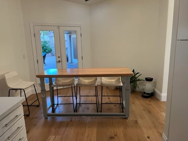 Seville Classics UltraHD 72