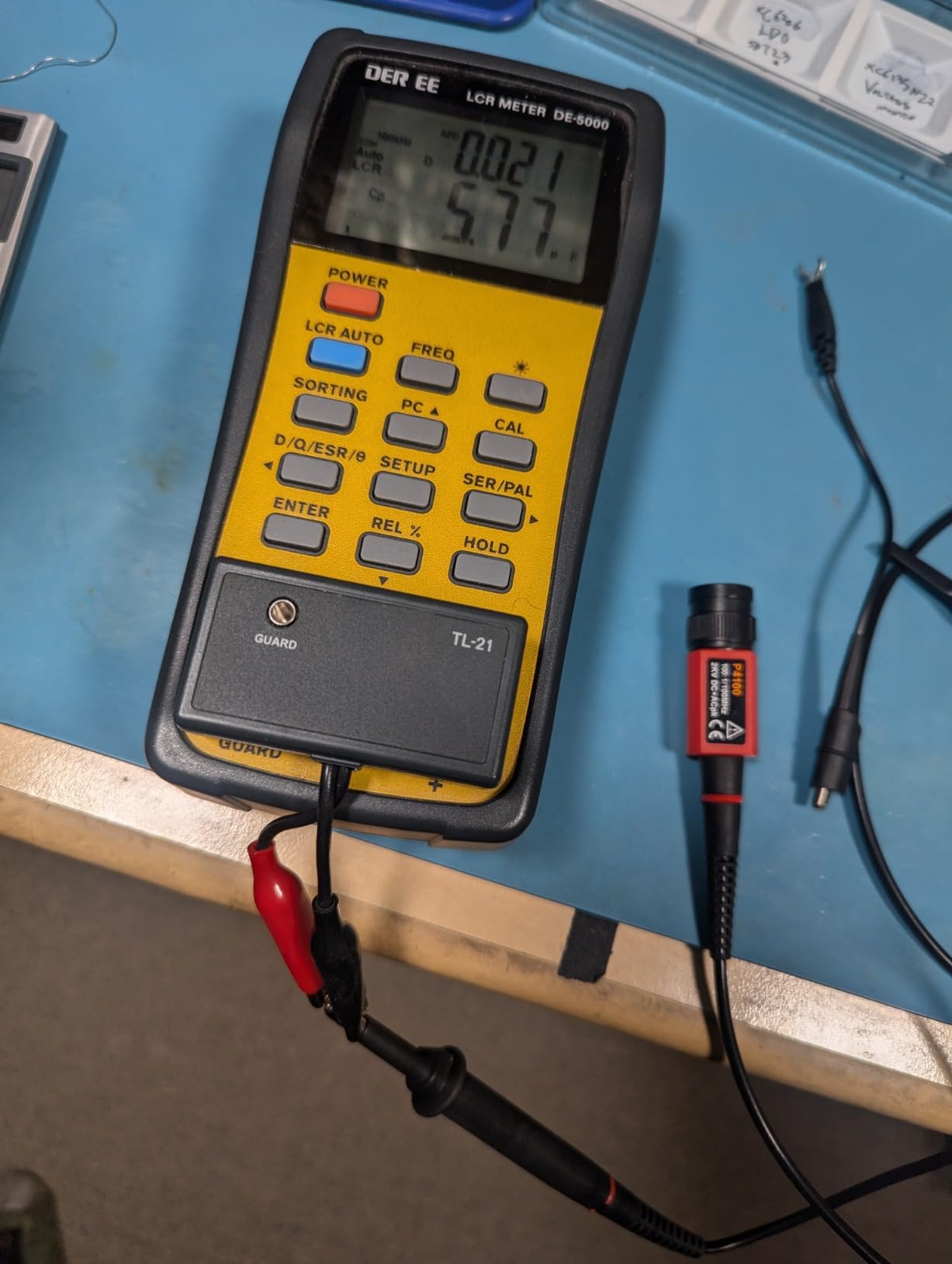 Goupchn High Voltage Oscilloscope Probe P4100 with Accessory Kit 100MHz 2000V 100:1 customer photo 1