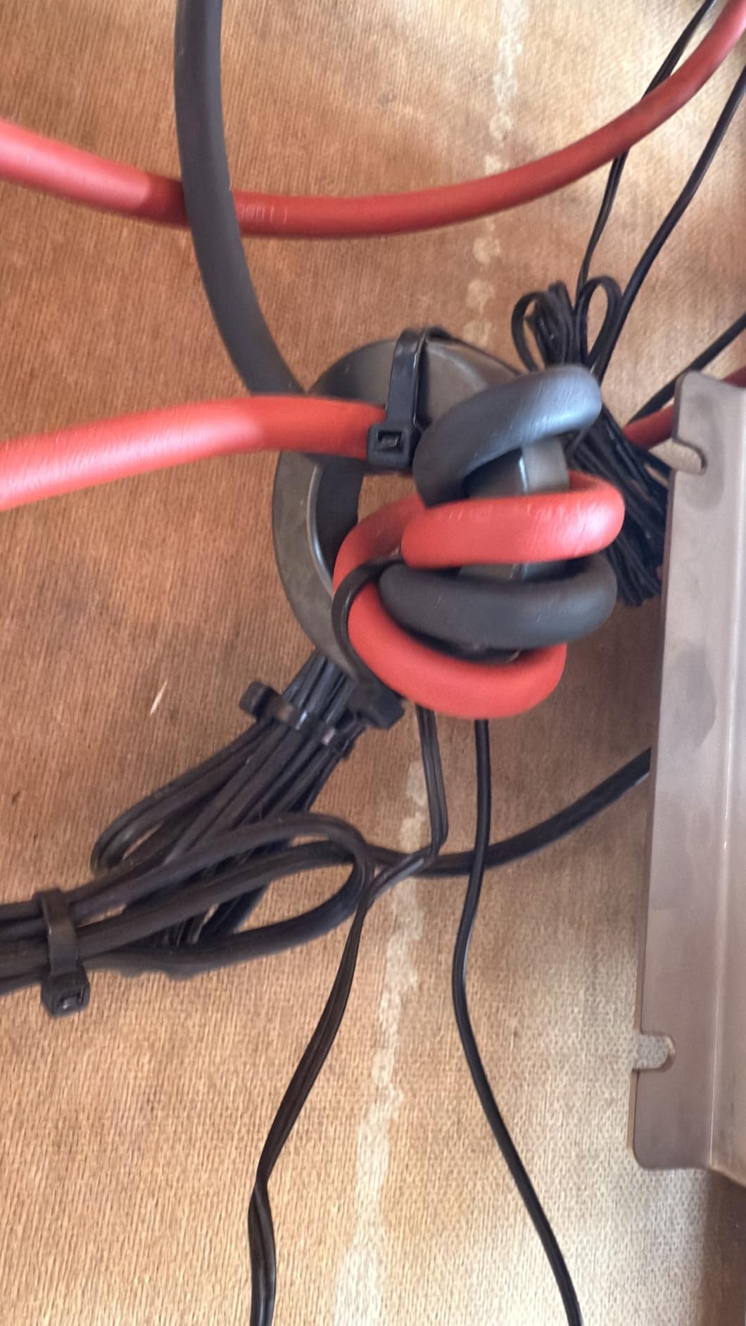 FT-240-31 Ferrite Toroid Core - | 31 Material customer photo 2