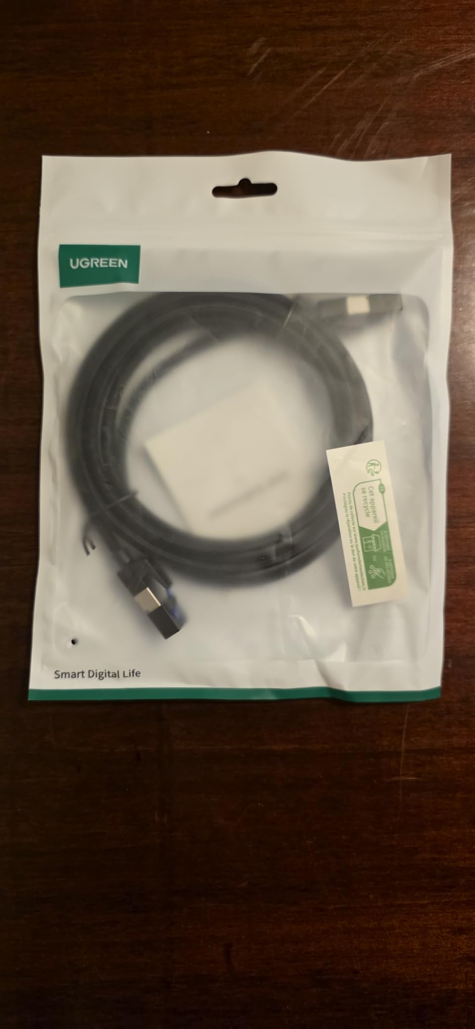 UGREEN Cat 8 Ethernet Cable 6FT, High Speed Braided 40Gbps 2000Mhz Network Cord Cat8 RJ45 Shielded Indoor Heavy Duty LAN Cables Compatible with Gaming PC PS5 PS4 PS3 Xbox Modem Router 6FT customer photo 2