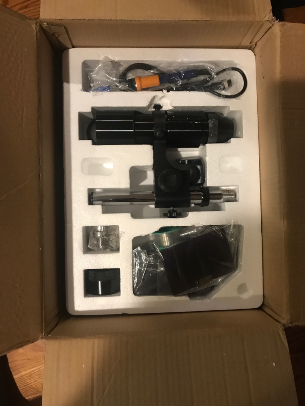 YIHUA 1000B- 4 in 1 Station - IR Infrared BGA, Preheater, Soldering Station and Hot Air Rework Station, plus a Temp Sensor, ºC/°F display, PCBs Holder, LED Lamp and more customer photo 2