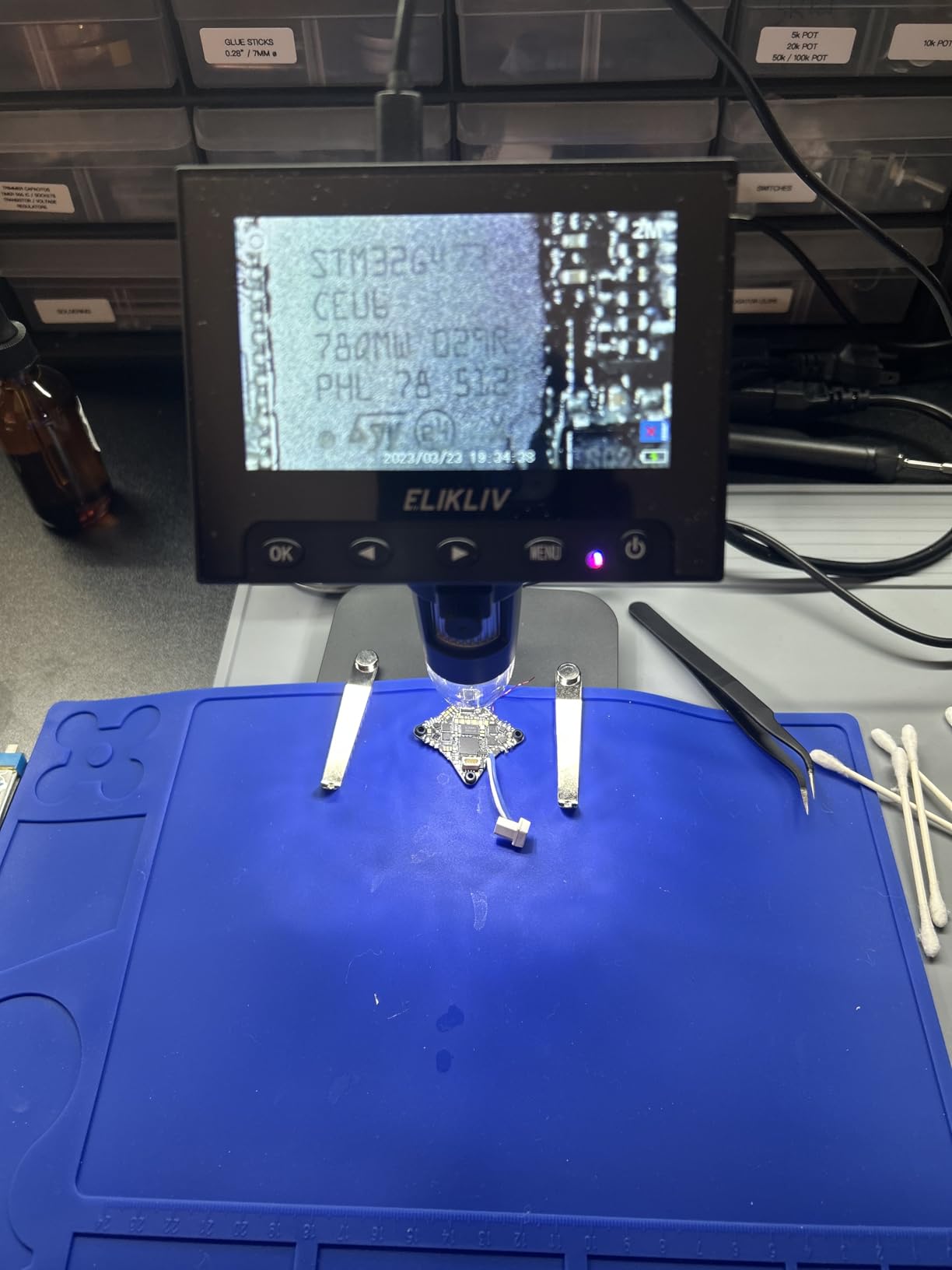 YIHUA 959D-Digital Hot Air Rework Station, High Power with 3 Memories, Airflow Efficiency, °F /°C Display, Accurate Temp.(212°F~932°F), Brushed Aluminum Panel & Safety Features customer photo 2