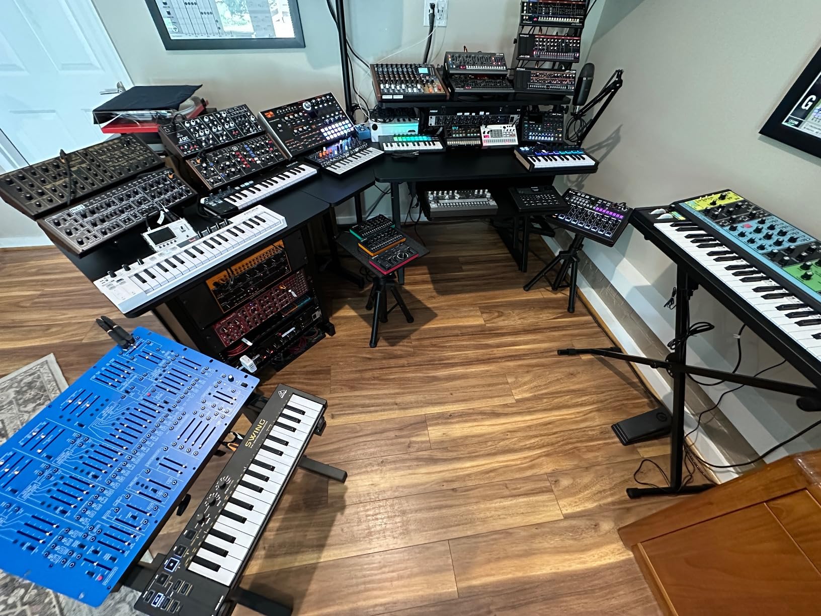 Korg Volca Sample 2 Digital Sample Sequencer Drum Machine w/Pattern Chain Mode and 16-step Sequencer customer photo 1