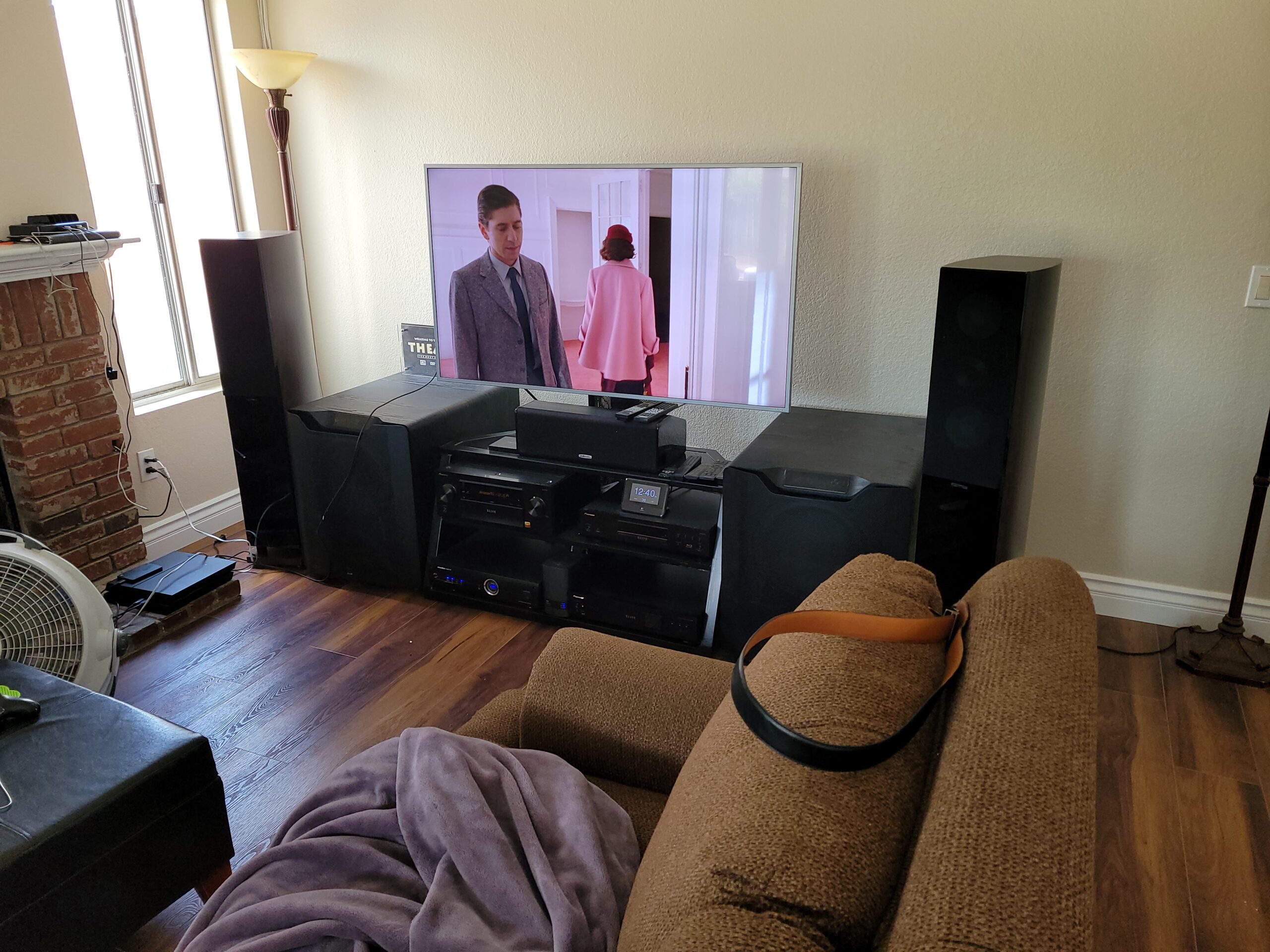 Fluance Reference High Performance 3-Way Floorstanding Loudspeakers with Down-Firing 8