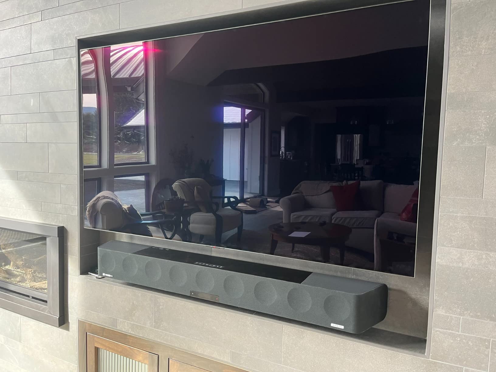 Sennheiser AMBEO Soundbar Max - Soundbar for TV with 13 Speakers - 5.1.4 Sound Experience with Dolby Atmos & DTS:X, Home Theater Audio with deep 30Hz Bass without extra Subwoofer customer photo 2