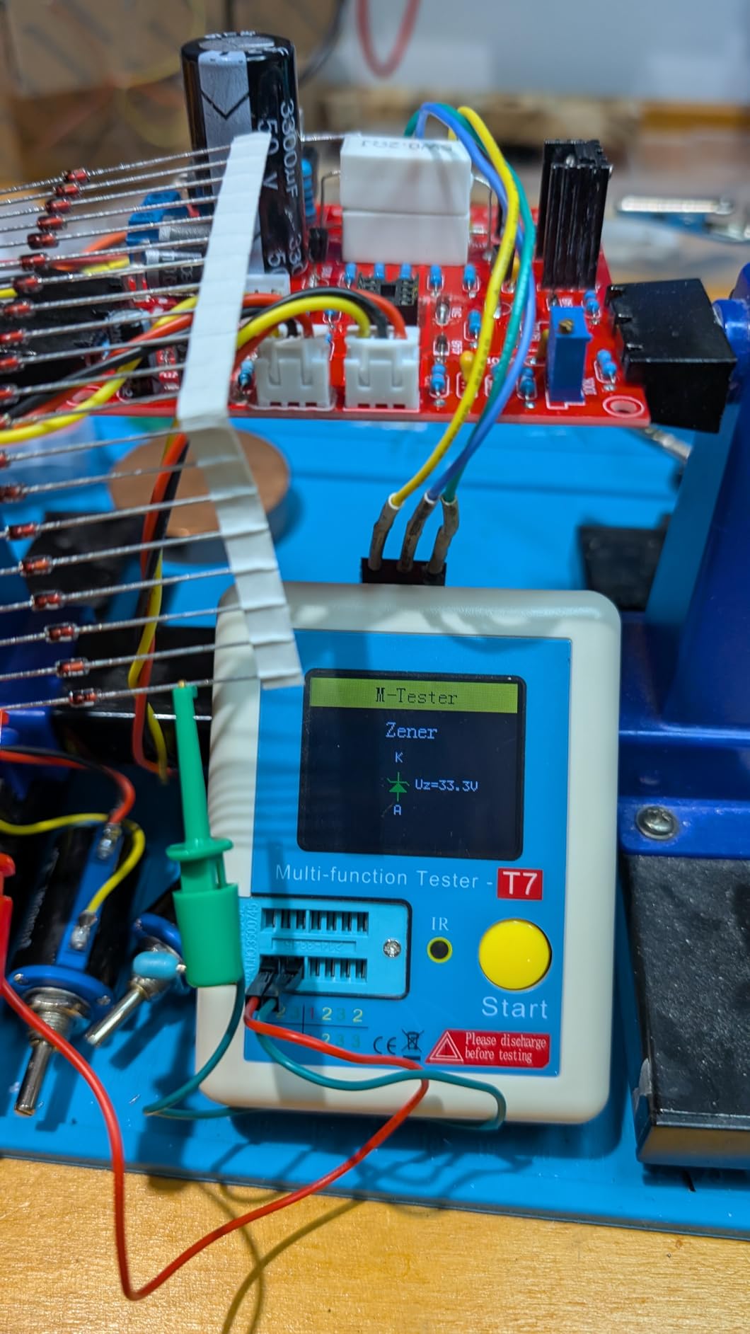 AITRIP LCR-TC1 Colorful Display Pocketable Multifunctional TFT Backlight Transistor Tester for Diode Triode Capacitor Resistor Transistor LCR ESR NPN PNP MOSFET with 1.8 inch Colorful Display customer photo 1