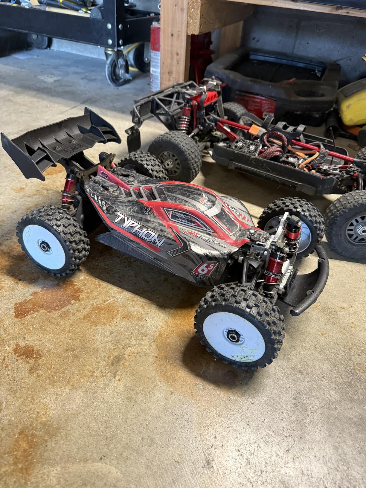 ARRMA RC Car 1/8 Typhon 6S V5 4WD BLX Buggy with Spektrum Firma RTR customer photo 2