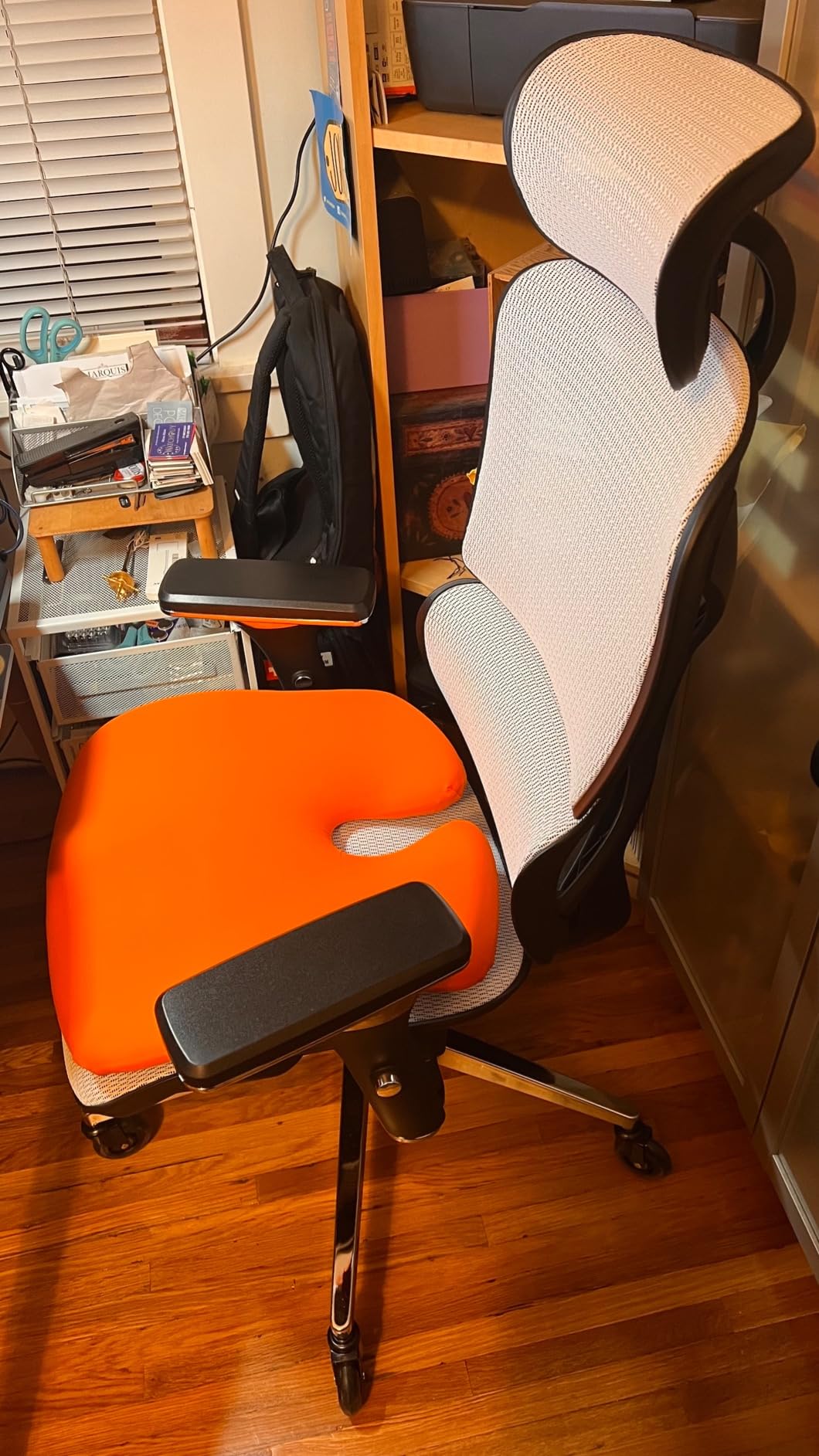 Oline ErgoPro Ergonomic Office Chair, Rolling Desk Chair with 4D Adjustable Armrest, 3D Lumbar Support, Blade Wheels, Mesh Computer Gaming Executive Swivel Chairs Chair (Black) customer photo 1