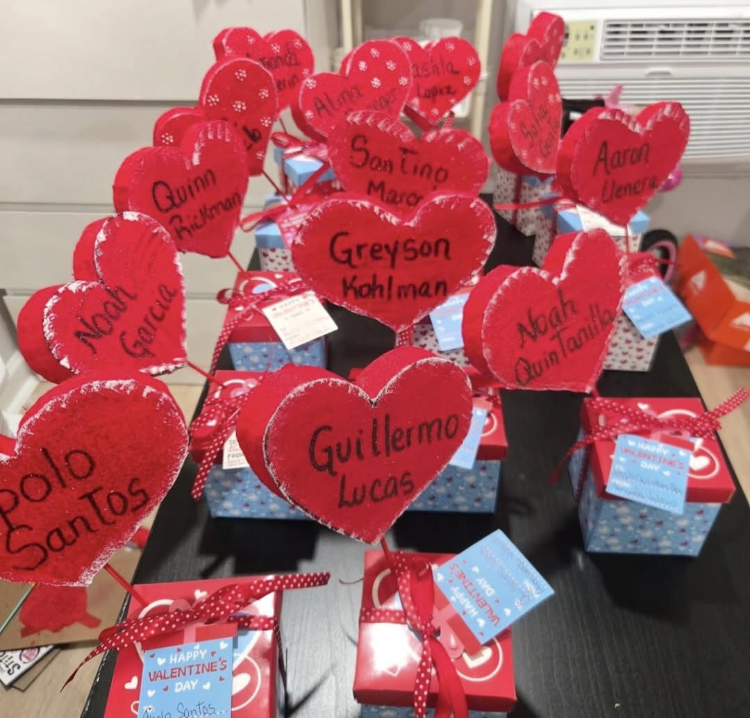 GOCHANGE 4 in 1 Foam Cutter Set, 18W Electric Styrofoam Cutting Tools Kit, 100-240V Hot Wire Cutter Tool With Power Adapter For DIY Craft, Small Cutting Project, Foam Carving & Digging customer photo 1