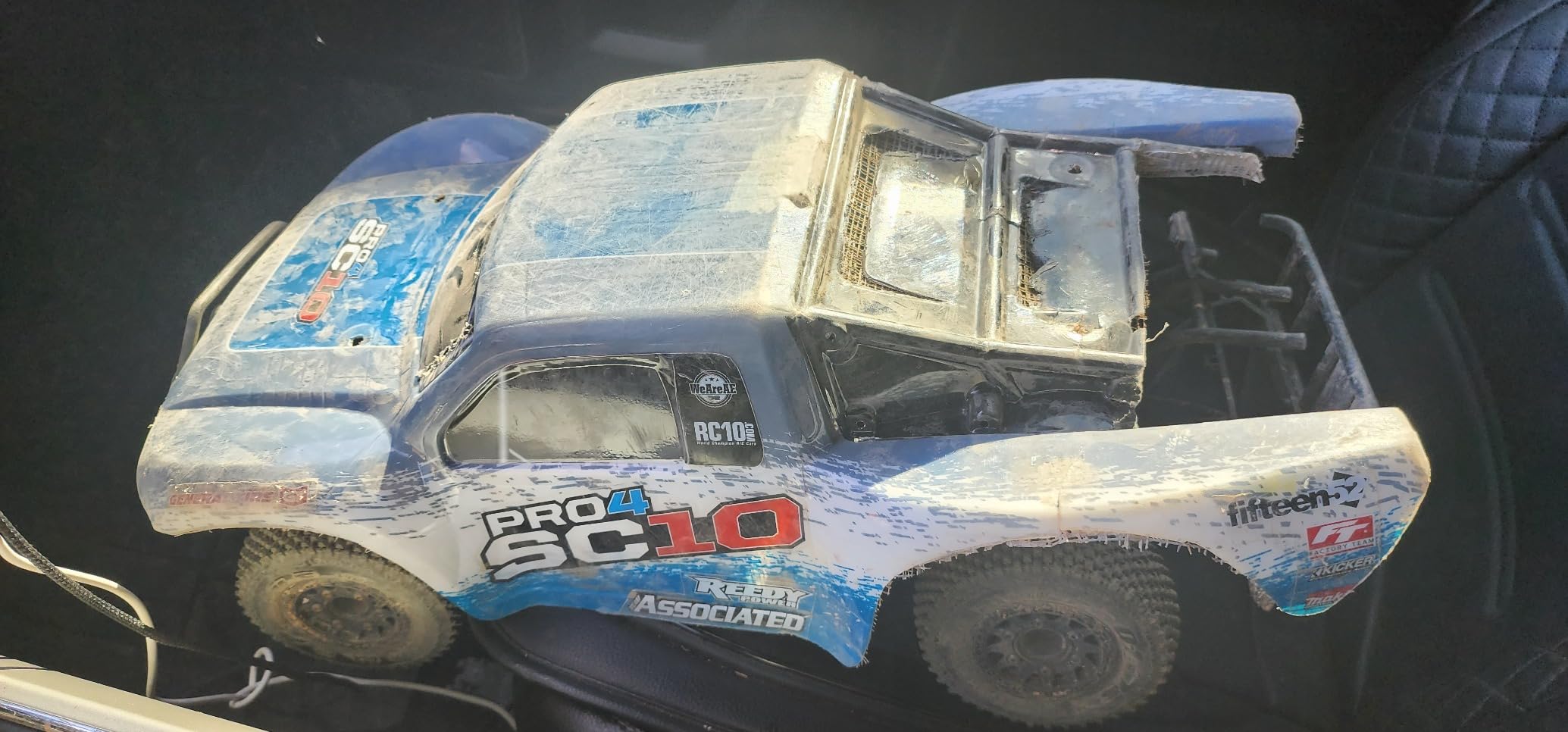Team Associated 1/10 Pro4 SC10 4 Wheel Drive Short Course Truck RTR Battery & Charger not Included ASC20530 customer photo 2