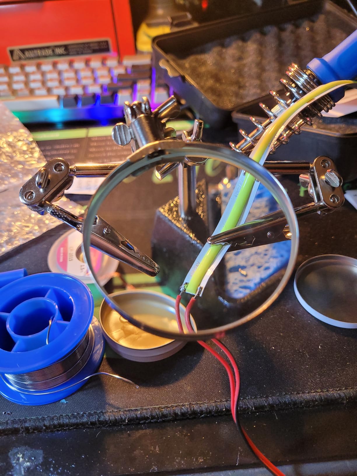 Soldering Iron Kit, 100W High-Power LCD Digital Soldering Iron, Circuit Board Repair Soldering Kit with Magnifying Glass Helping Hands, Adjustable Temperature Solder Welding Tools customer photo 2