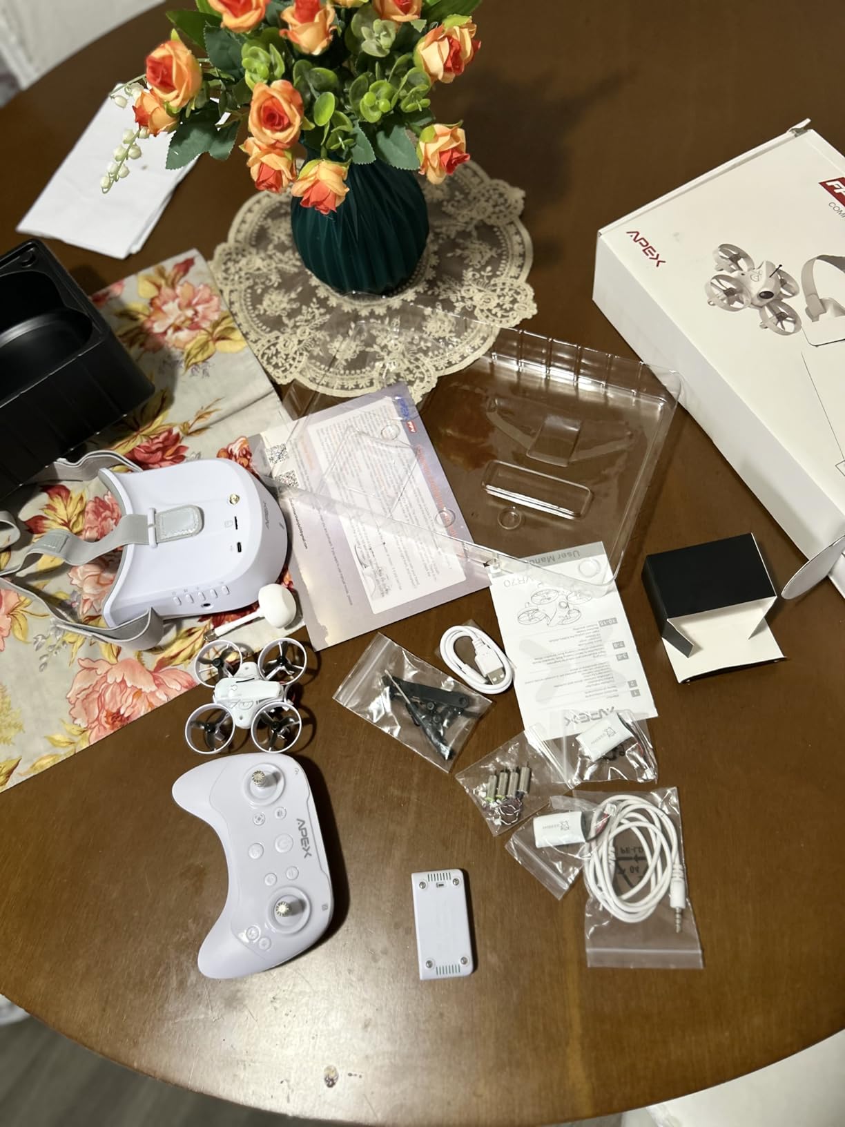 APEX FPV Drone Kit, FPV Goggles, First-person view drone, FPV Racing Drone for Beginners, Low-Latency 5.8G Transmission, Drop-Resistant, VR70-2.0 customer photo 2