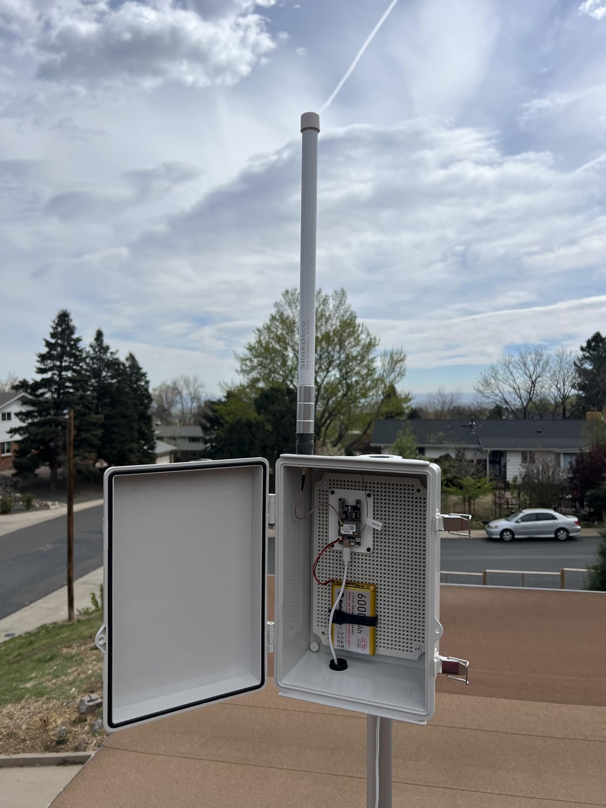 Waterproof 5.8dBi Meshtastic Lora 915MHz Fiberglass Antenna with 20Ft Extension Cable for Heltec V3 V4 Meshtastic LORA32 RAK Module Board & Sensecap Solar Node, Slinkdsco customer photo 1