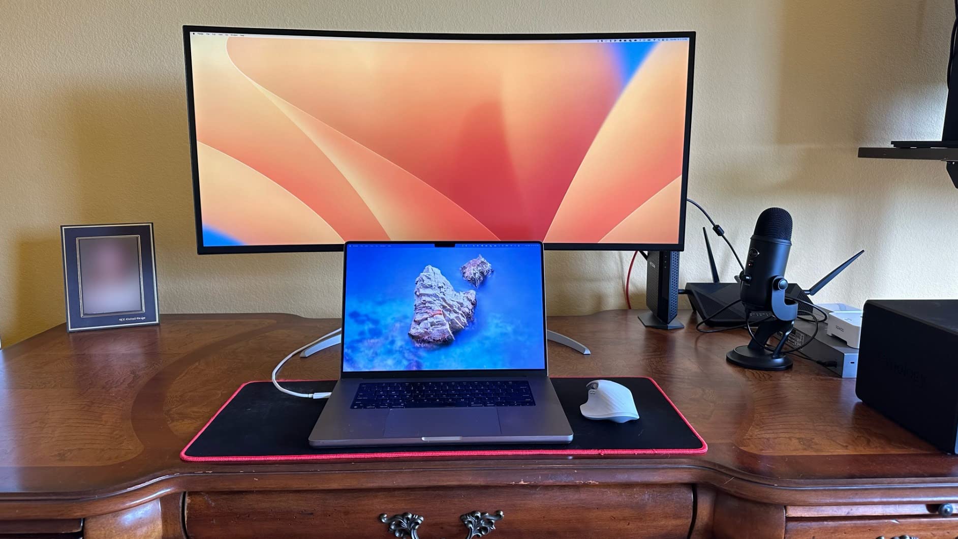 LG 40WP95C-W 40