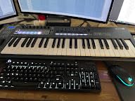 Novation FLkey Mini - Portable 25-Key, USB, MIDI Keyboard Controller with FL Studio Integration for Music Production customer photo 1