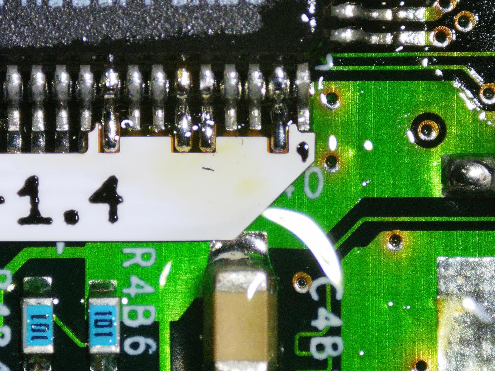 Andonstar AD246S-M HDMI Digital Microscope 2000x for Adults, 3 Lens 2160P UHD Video Record, 7 Inch LCD Soldering Microscope for Electronics Repair, Error Coins, Pro Boom Arm Stand, Windows Compatible customer photo 2