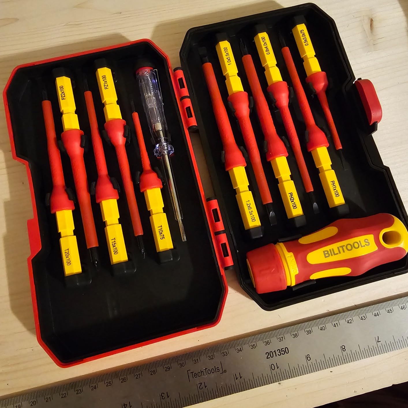 BILITOOLS Insulated Screwdriver & Pliers Set, 1000V Electrical Tools for Electrician Magnetic Phillips Slotted Pozidriv Tips customer photo 2