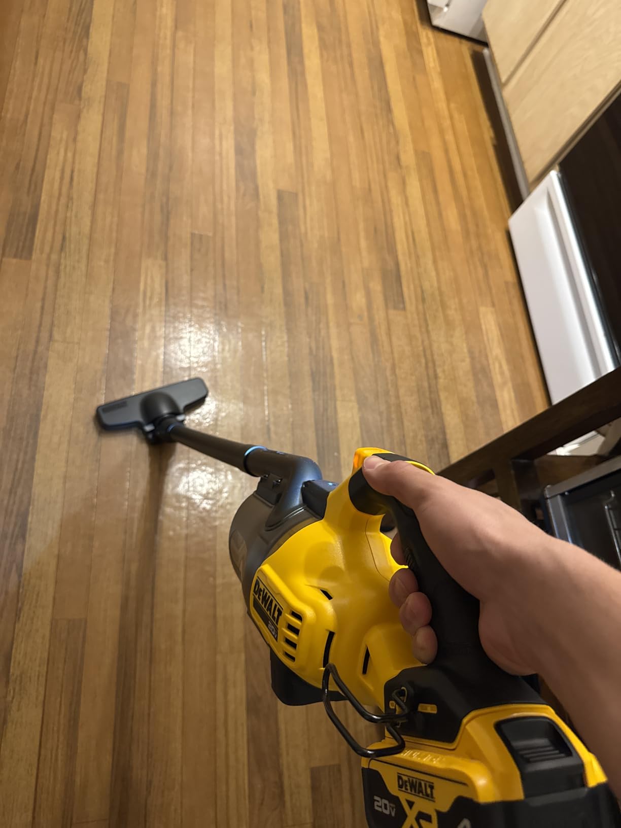 DEWALT 20V Handheld Vacuum Cordless, Car Vacuum with HEPA Filter, 6 Attachments and LED Light, High Performance Dry Only Small Shop Vac, Battery Not Included (DCV501HB) customer photo 2