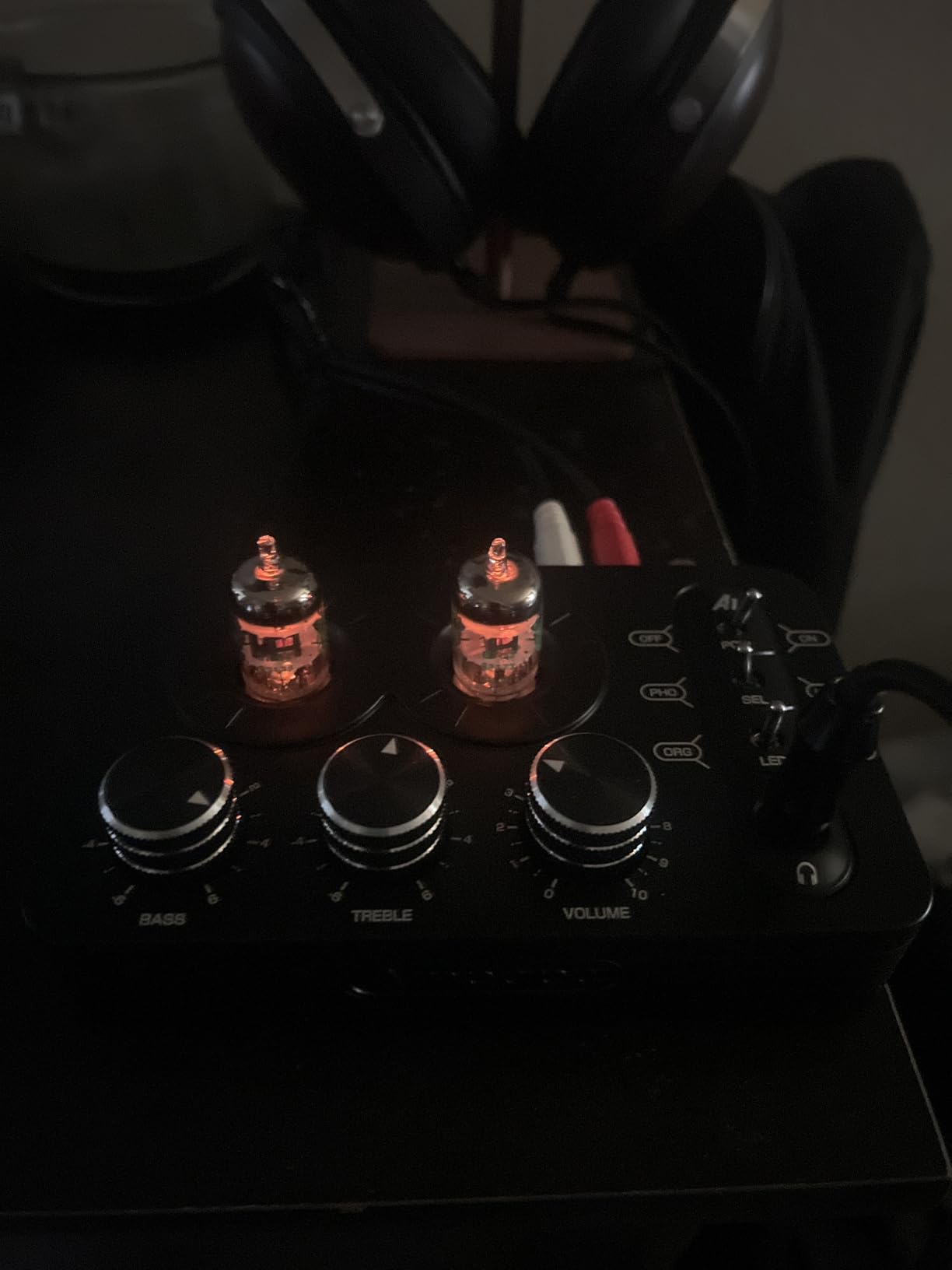 A1 Vacuum Tube Phono Preamp, Headphone Amp, Hi-Fi Audiophile Preamplifier for MM Turntable Record Player customer photo 2
