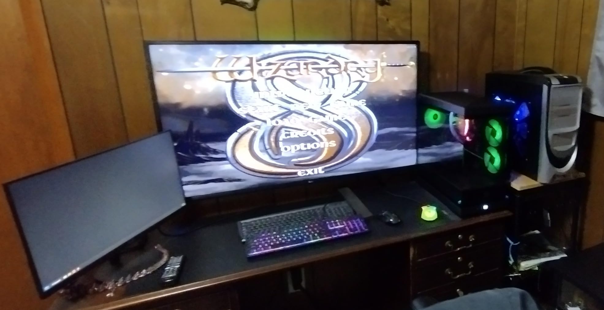 StarTech.com Anti Static Mat, Mat for Electronics Repair, Anti Static Table/Desk Mat w/Detachable Grounding Wire, ANSI/ESD S 4.1, Flexible Thermoplastic Work Pad, 23x47