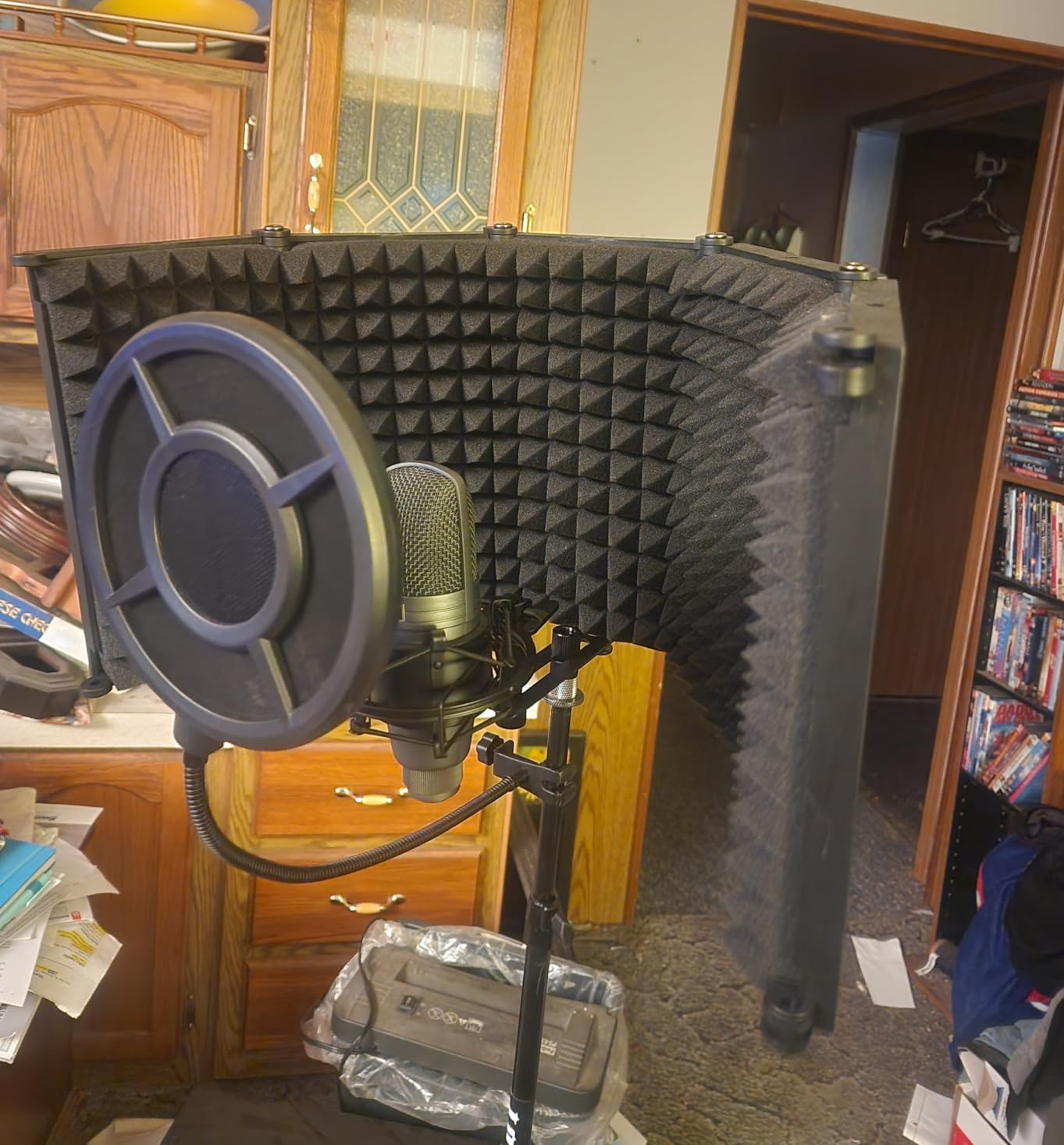 Aokeo Metal Pop Filter - Metal Mesh Layer Microphone Windscreen with Flexible 360° Gooseneck Clip customer photo 1