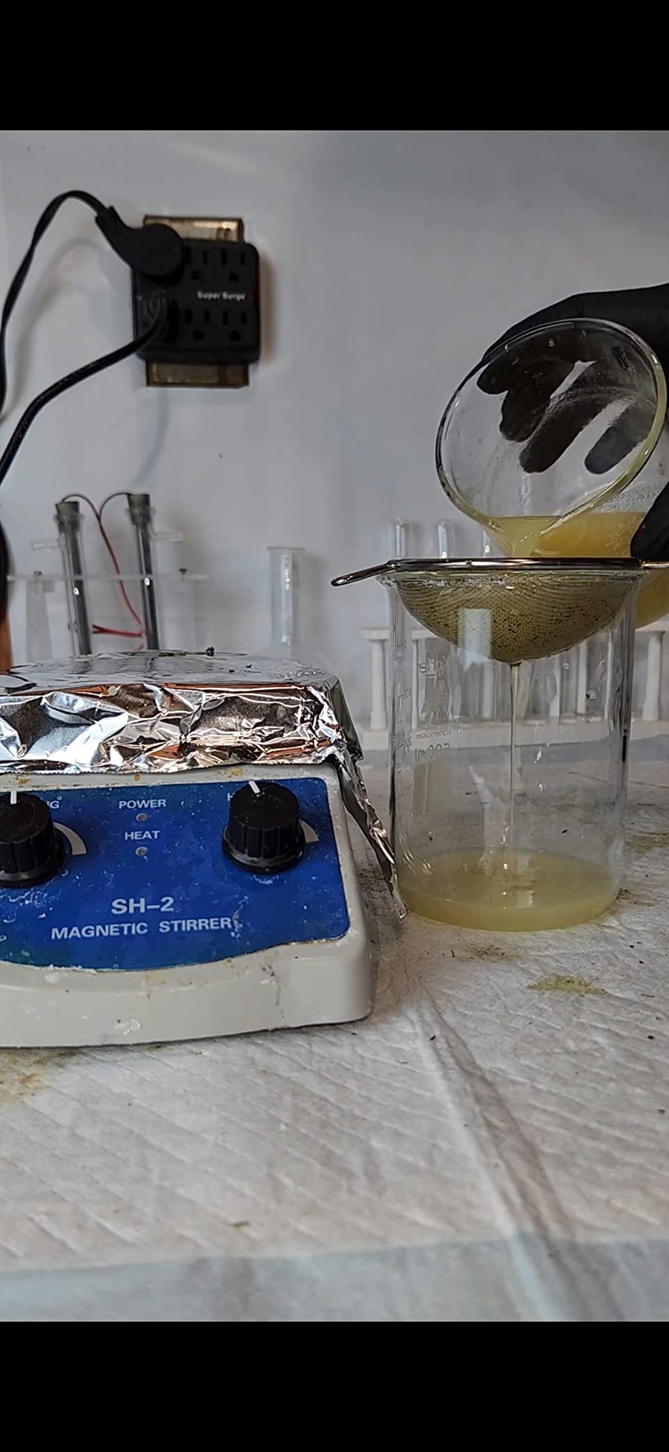 Slendor Magnetic Stirrer SH-2 Hot Plate Mixer Max 520℉ Lab Hotplate Stirrer 2000 RPM Stir Plate with Thermometer, Stir Bar and Support Stand customer photo 1