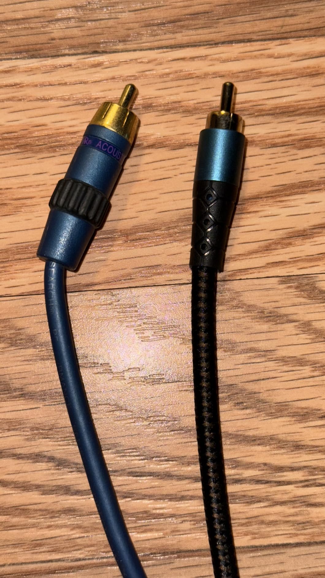 EMK Subwoofer Cable RCA to RCA Audio Cable 24K Gold-Plated Nylon Braided Double Shielded Digital Analogue Supports Amplifiers,Home Theater,Hi-Fi Systems,Subwoofer(10ft/3m) customer photo 2