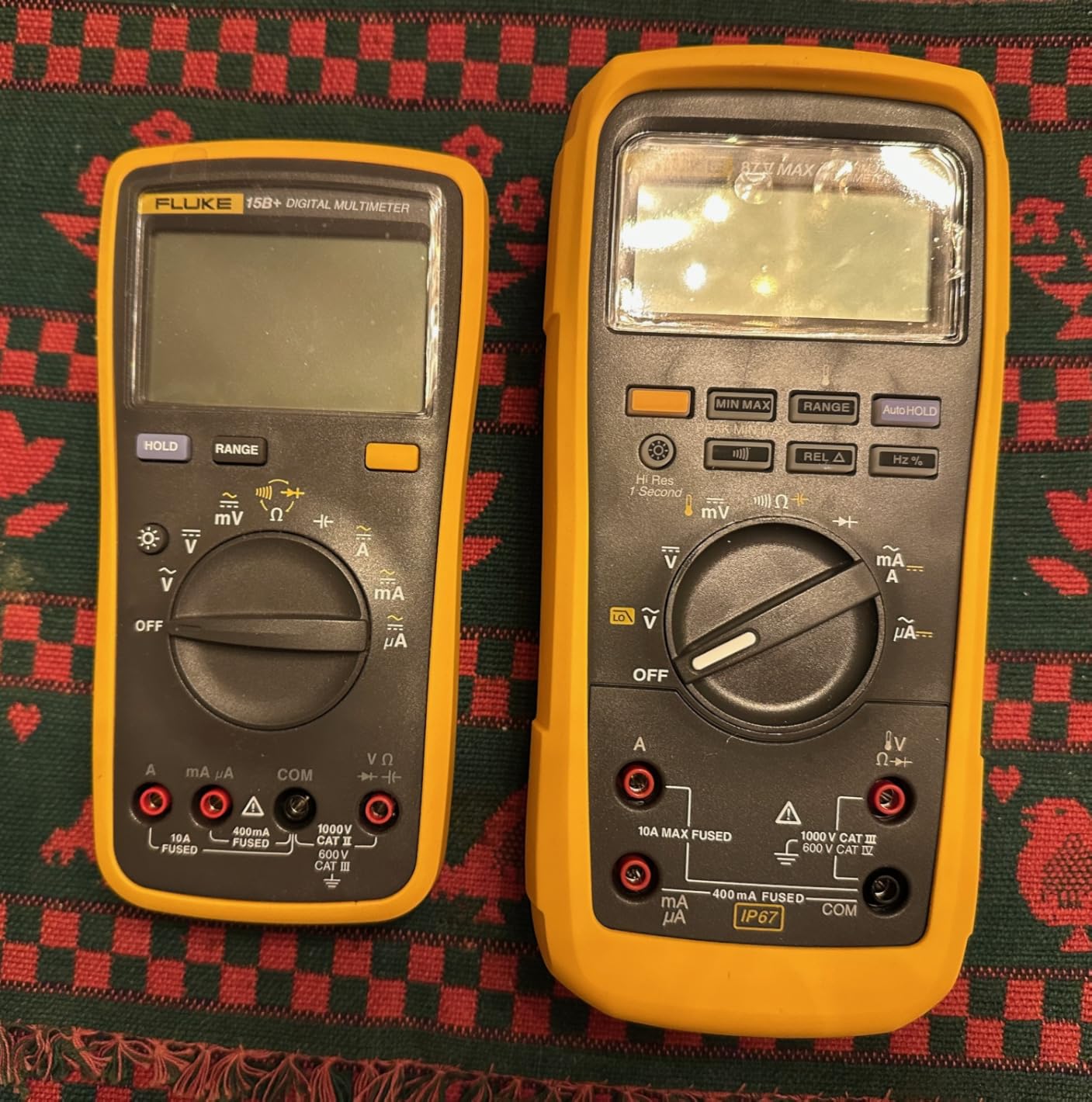 Fluke 87V Max True-RMS Digital Multimeter with Solar Test Lead Kit, CAT III 1000v Rated Multimeter, Waterproof and Dustproof IP67 Case, and MC4 Test Leads and Holster customer photo 2