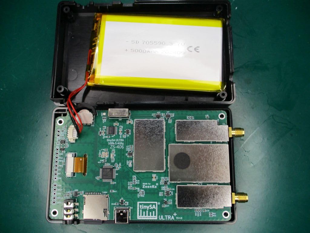 SeeSii TinySA Ultra+ ZS406 Spectrum Analyzer, 4.0 Inch 100kHz to 5.4GHz Handheld Tiny Frequency Analyzer with 32Gb Card, 2-in-1 Signal Generator MF/HF/VHF UHF Input,V0.4.6.1,2025 Upgraded customer photo 2