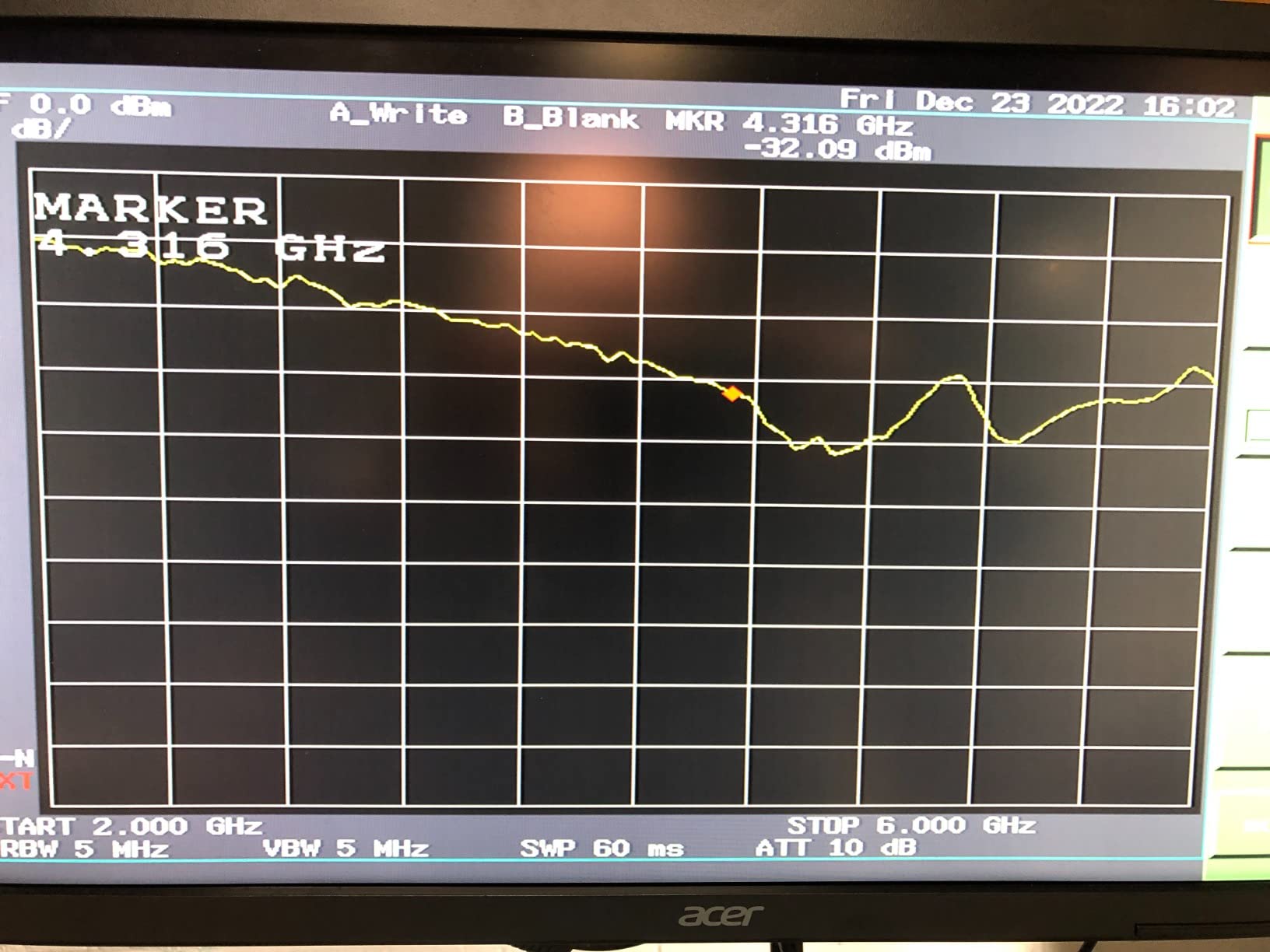 0.1MHz-6GHz Low Noise Amplifier, 20dB High Gain LNA Amplifier for Shortwave, FM Radio, RF Power Preamplifier Module, SMA Female Connector customer photo 2