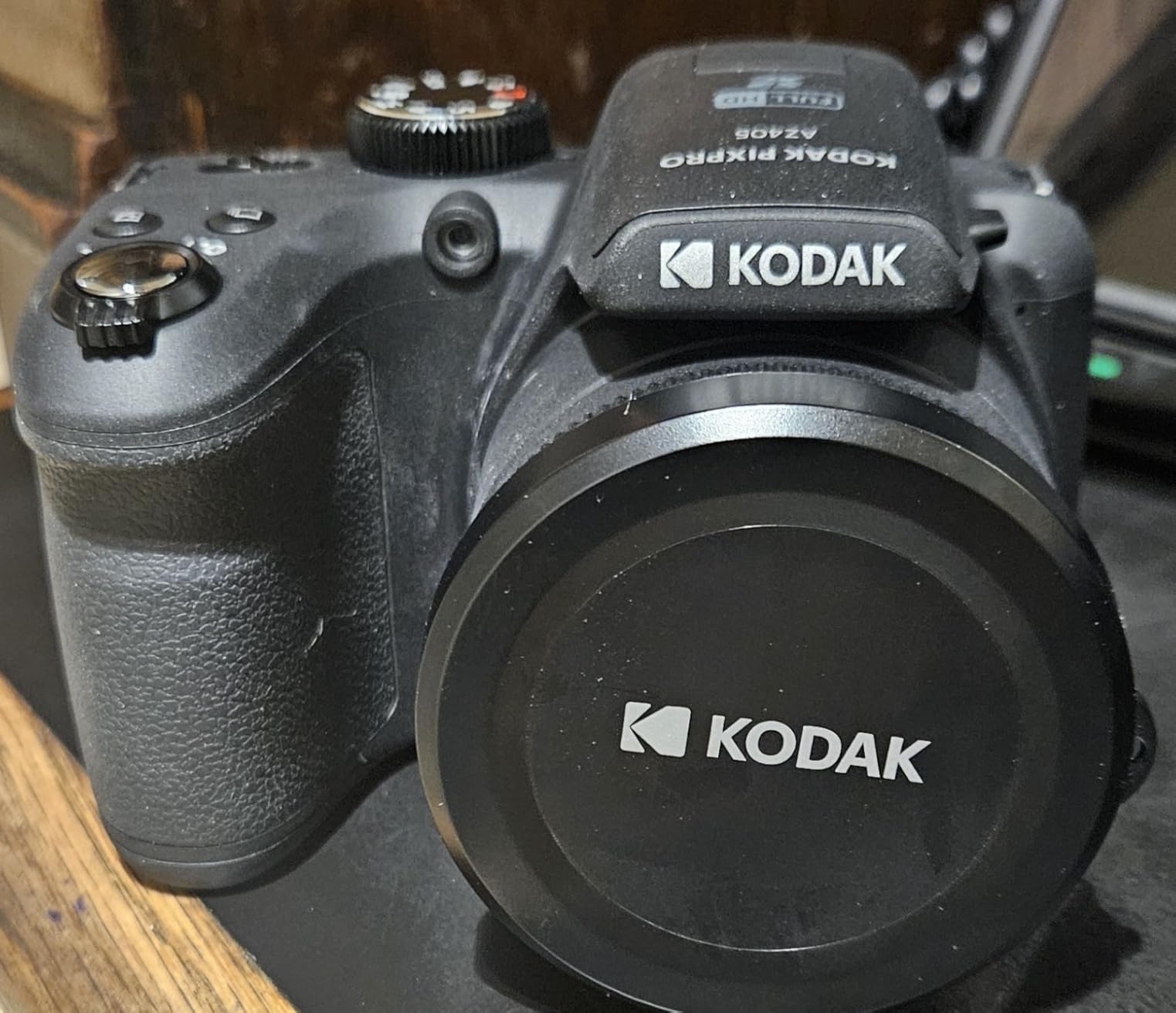 Kodak PIXPRO AZ405 Digital Camera, 40x Optical Zoom Bridge with 20MP Sensor, AA Batteries, OIS, 1080p Full HD Video, Black customer photo 1