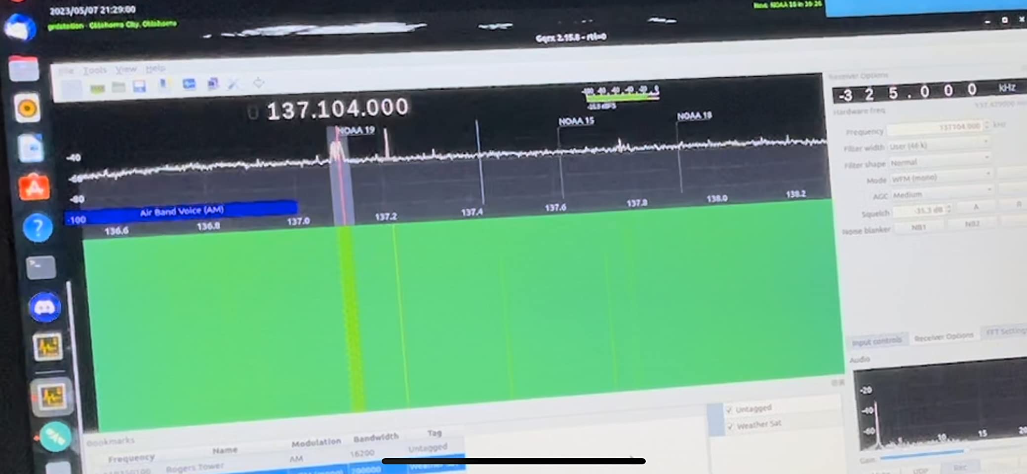 RTL-SDR Blog V3 R860 RTL2832U 1PPM TCXO HF Bias Tee SMA Software Defined Radio with Dipole Antenna Kit customer photo 2