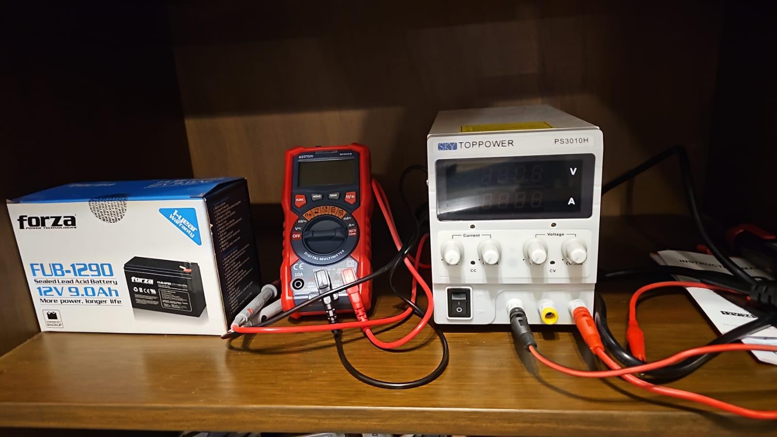 DC Power Supply Variable, 0-30V 0-10A Adjustable Regulated Bench Lab Power with 4-Digit Display for Repairing Phones, Computers, Test, Battery Charging, DIY customer photo 1