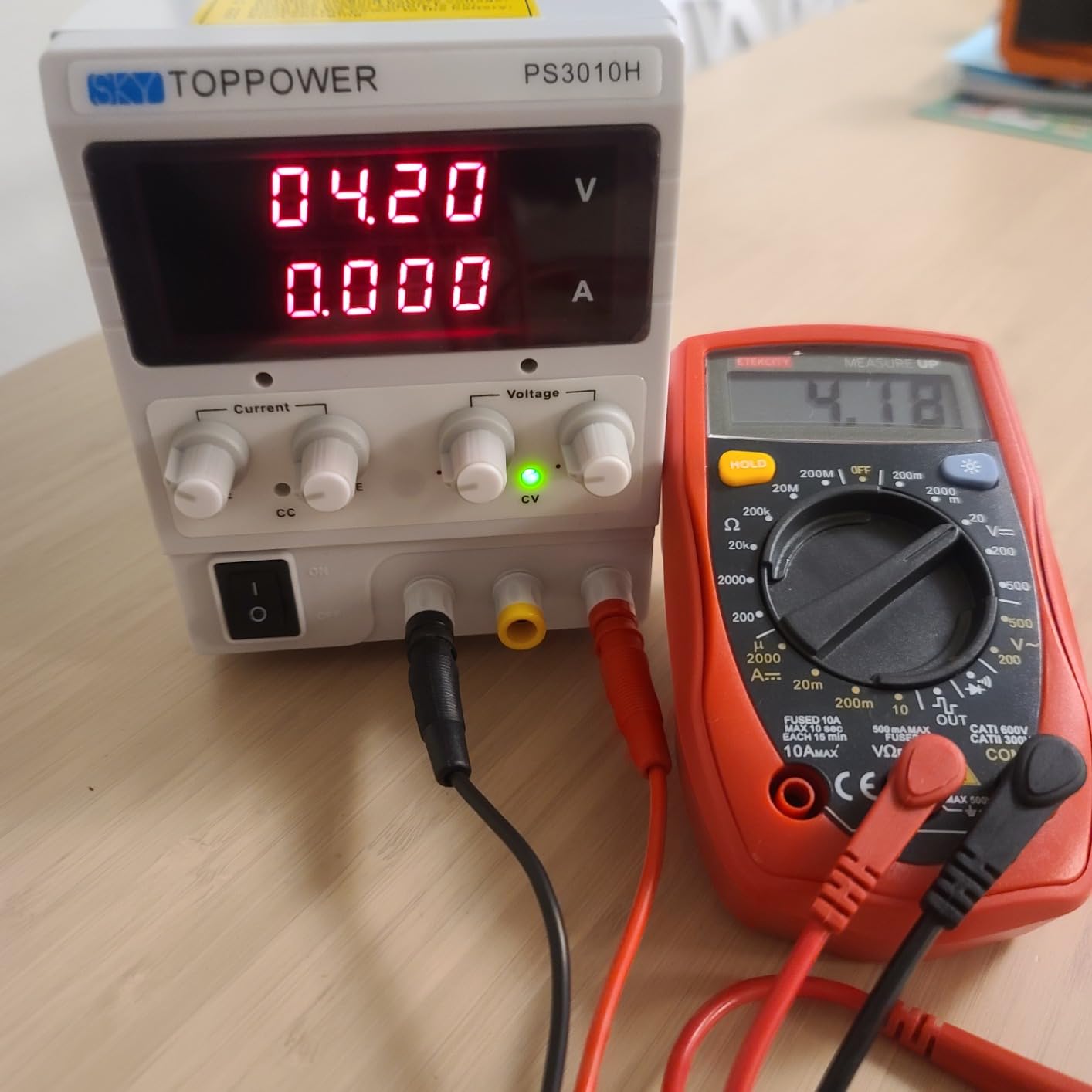 DC Power Supply Variable, 0-30V 0-10A Adjustable Regulated Bench Lab Power with 4-Digit Display for Repairing Phones, Computers, Test, Battery Charging, DIY customer photo 2