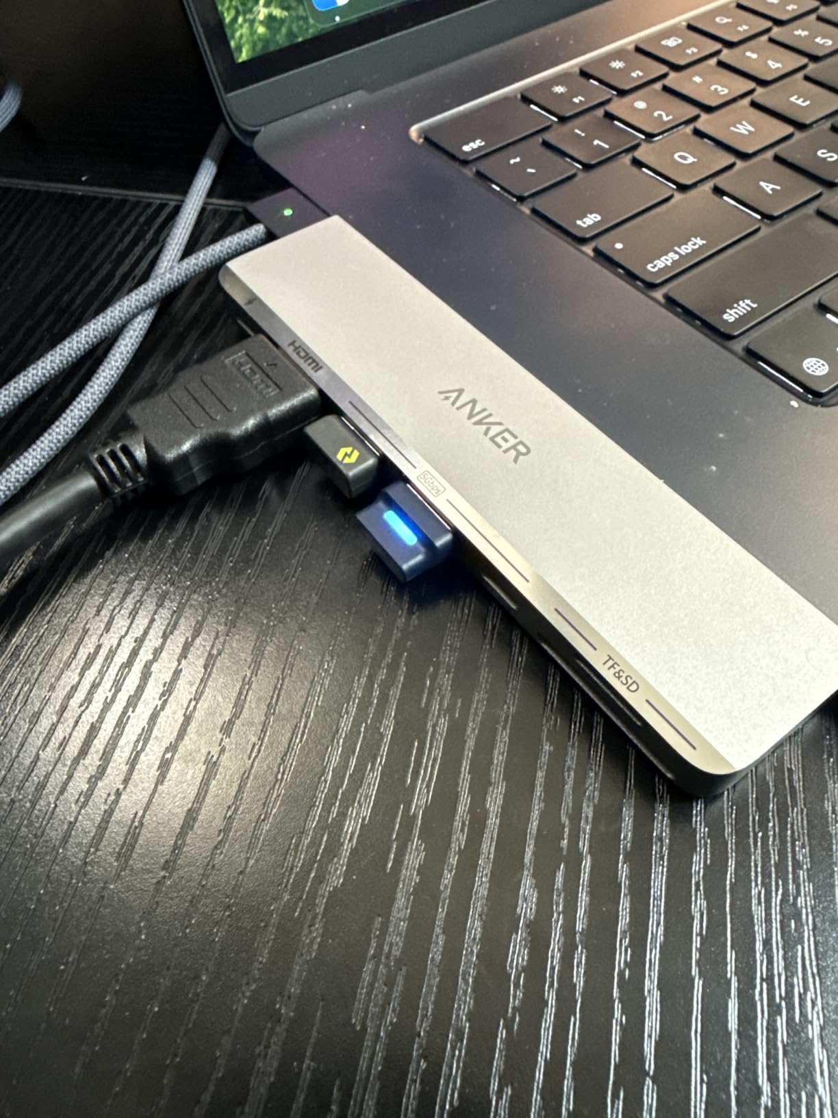 Anker USB C Hub for MacBook, 7-in-2 mac Dock with 4K@60Hz HDMI, Compatible with Thunderbolt 4, 1 Type C and 2 USB A Data Ports for MacBookPro 13 Inch, MacBookAir M4/M5, and More (Not Work with Neo) customer photo 1
