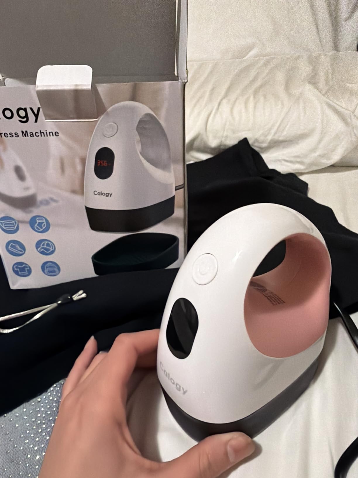 Calogy Mini Heat Press, Heat Transfer Machine, Constant Temp Control, Insulated Safety Base, Fits for Crafts, T-Shirt, Hat, Cap, Pillows(White Pink) customer photo 2