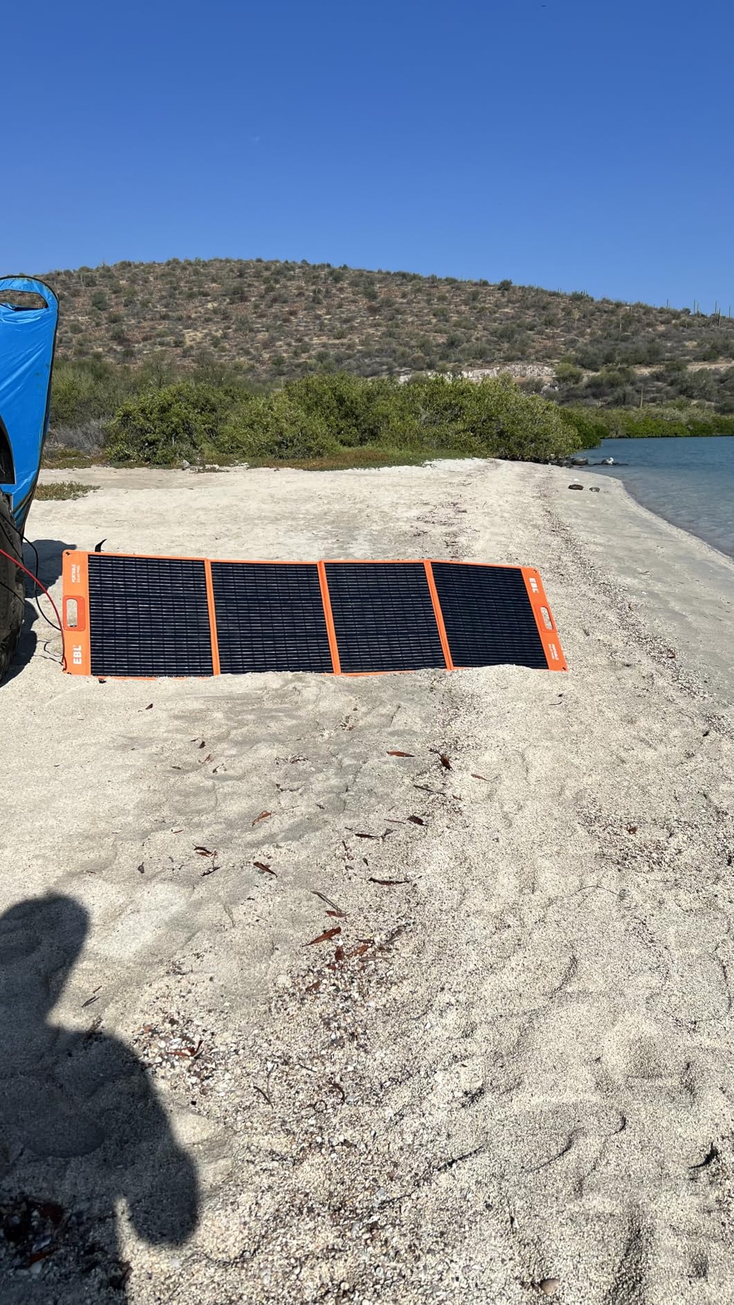 EBL 200W Portable Solar Panel for Power Station, Waterproof IP65 Foldable Solar Panel with MC-4 Anderson Output Connector for RV, Camping, Blackout customer photo 2