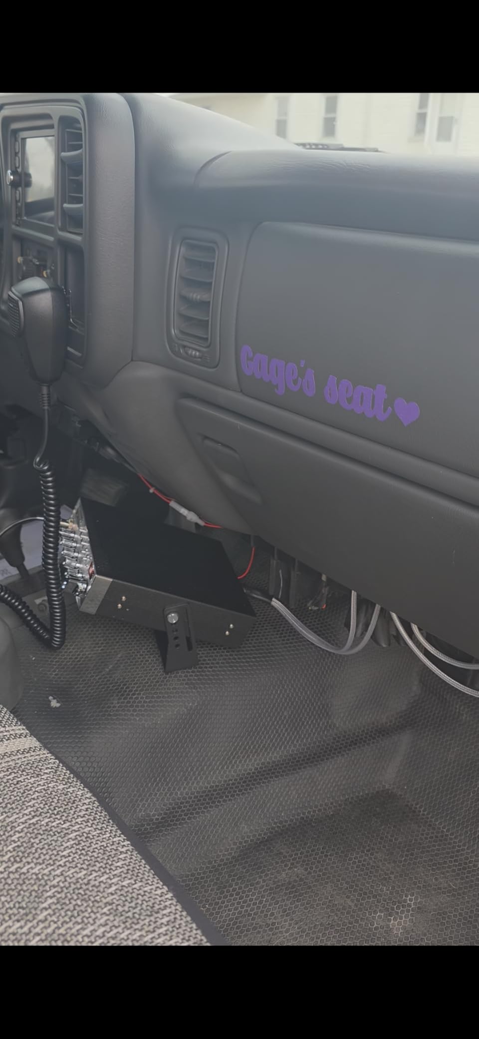 Cobra 29 NW AM/FM Classic Professional CB Radio, Instant Channel 9/19, Full 40 Channels, SWR Calibration and NightWatch Illumination Display customer photo 2