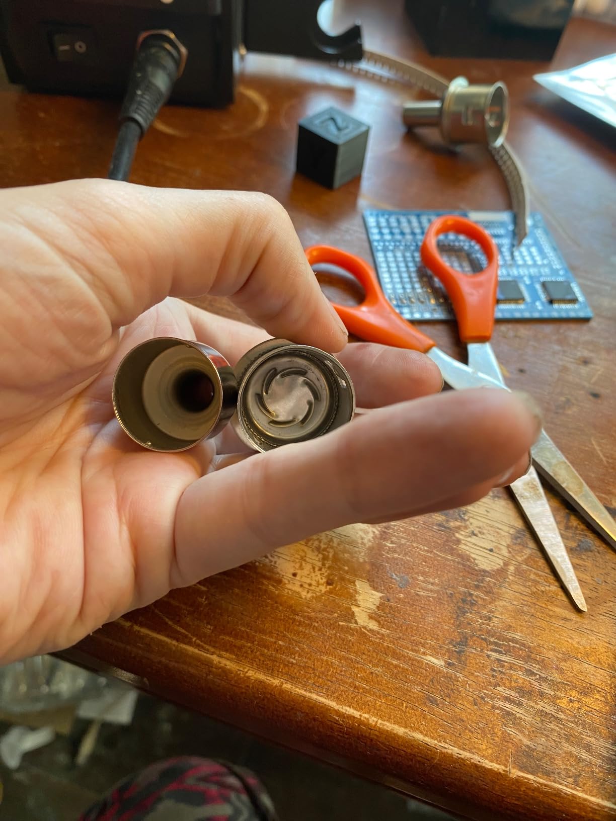 WEP 959D Hot Air SMD Soldering Rework Station with Quick-Change Nozzle System, Nozzle Holder, 5 Additional Nozzles, Adjustable Temperature, °C/°F Conversion and Buzzer Prompt customer photo 2