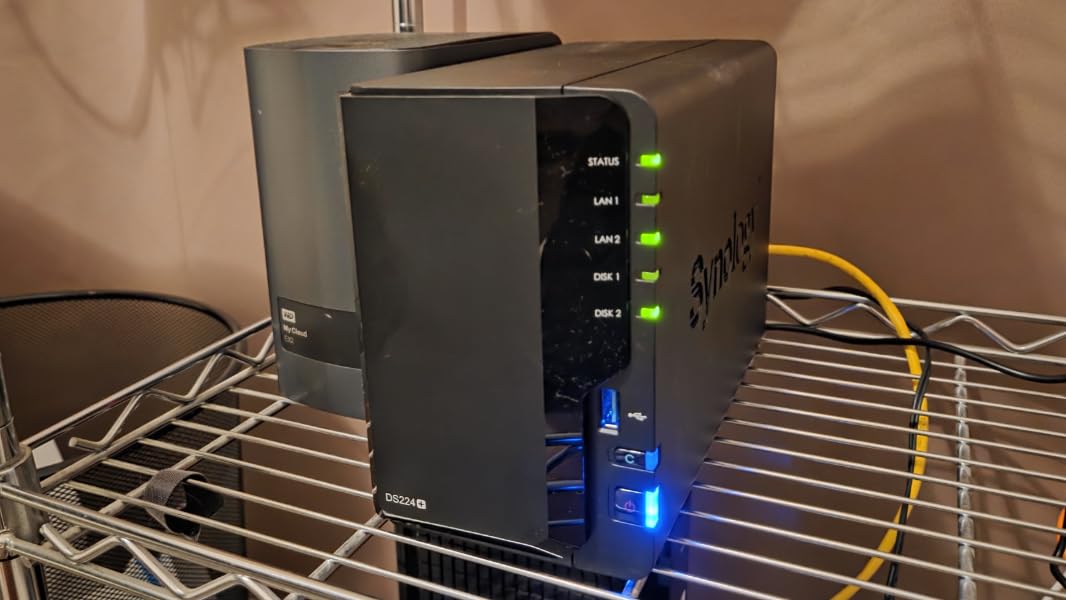 Synology 4-Bay DiskStation DS423 (Diskless) customer photo 1