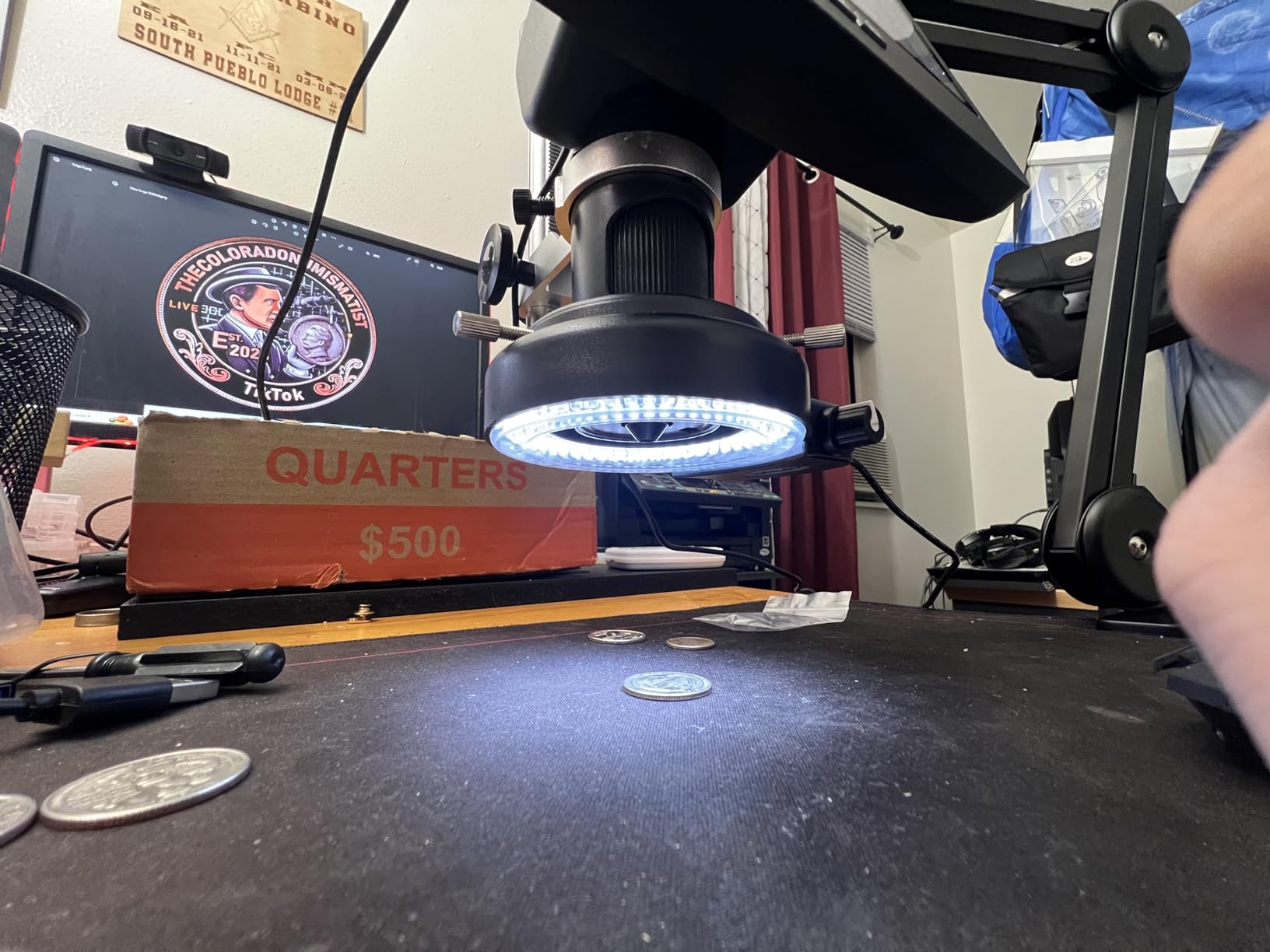 TOMLOV DM602 Flex Digital Soldering Microscope 2000x, Flexible Arm, 10.1