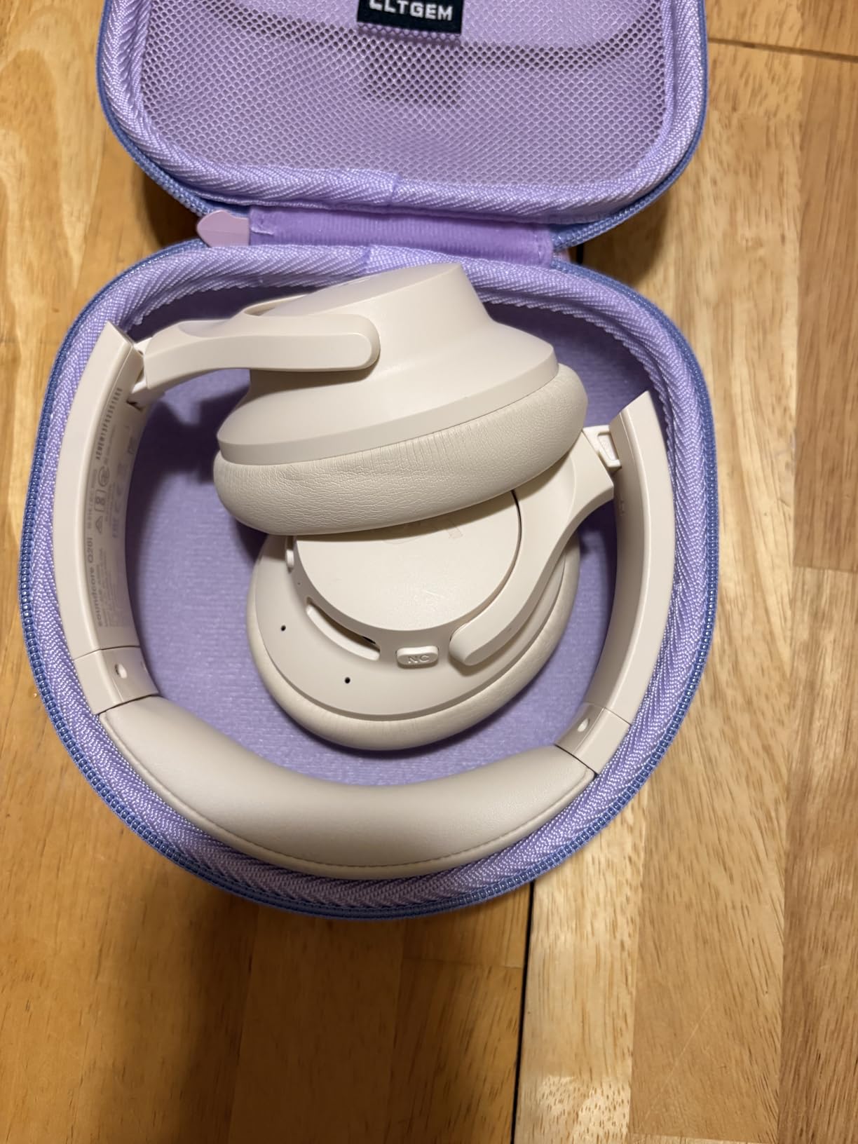 Soundcore by Anker Q20i Hybrid Active Noise Cancelling Headphones, Wireless Over-Ear Bluetooth, 40H Long ANC Playtime, Hi-Res Audio, Big Bass, Customize via an App, Transparency Mode customer photo 2